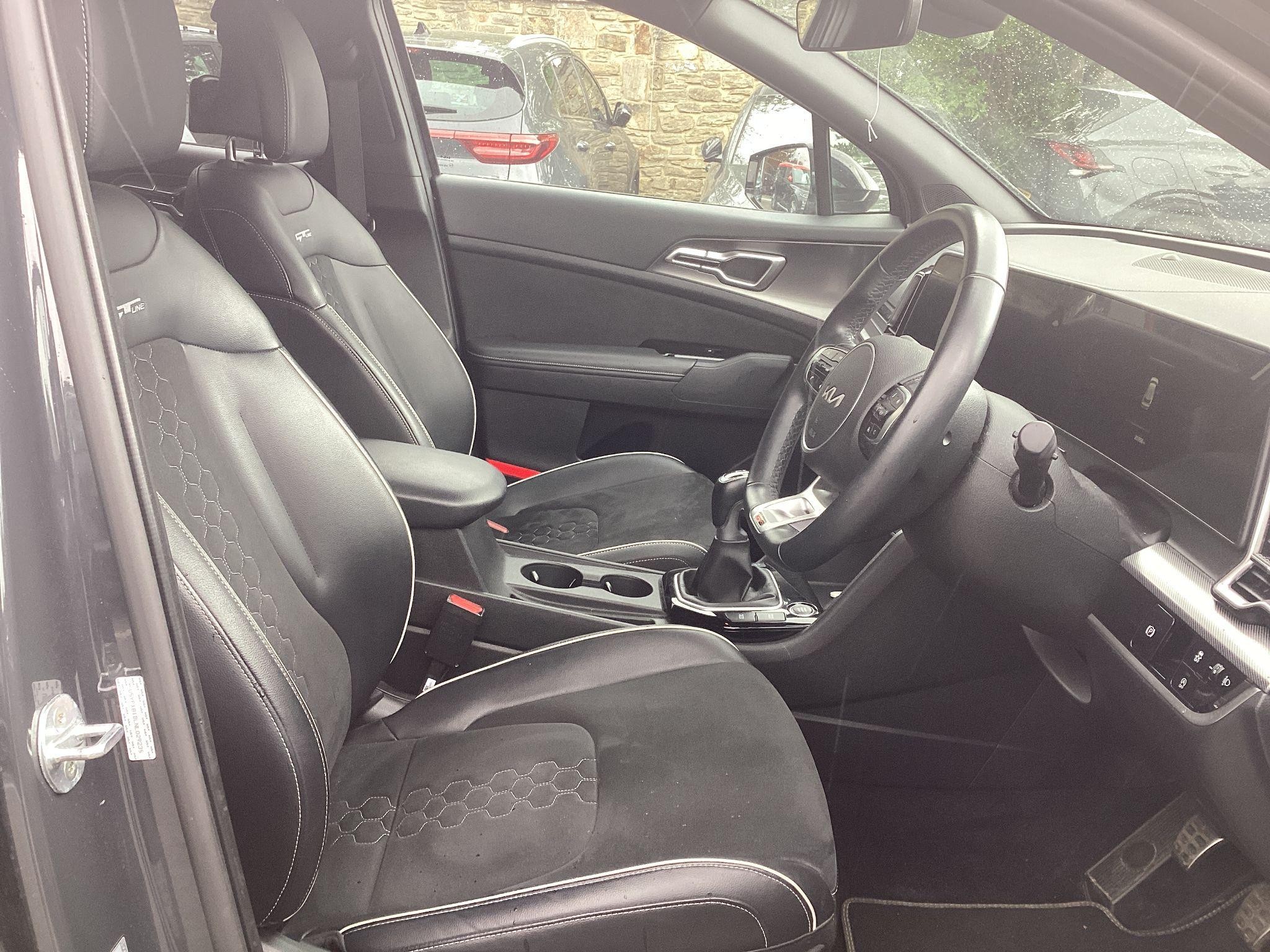 Kia Sportage Image 12