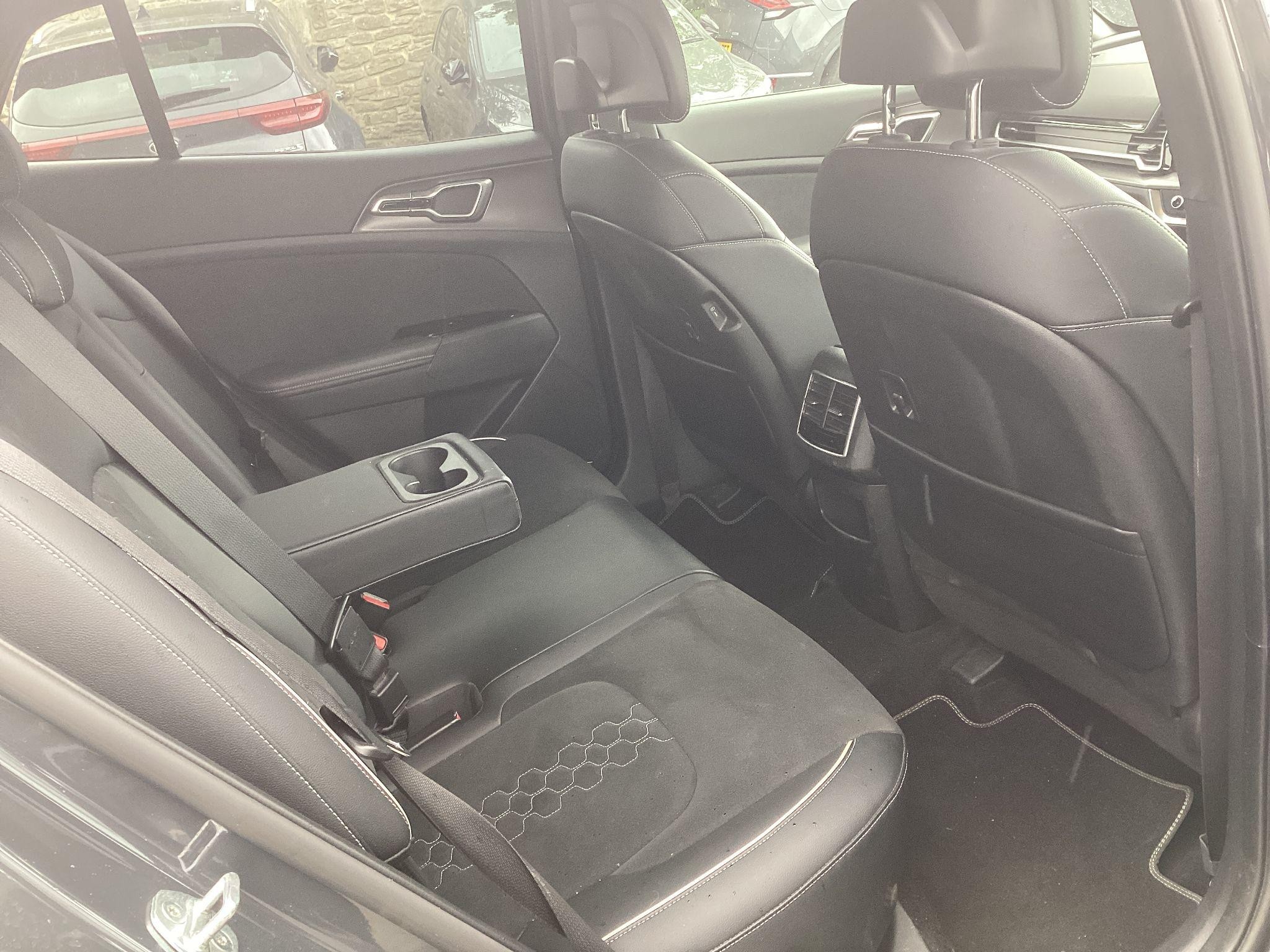 Kia Sportage Image 16
