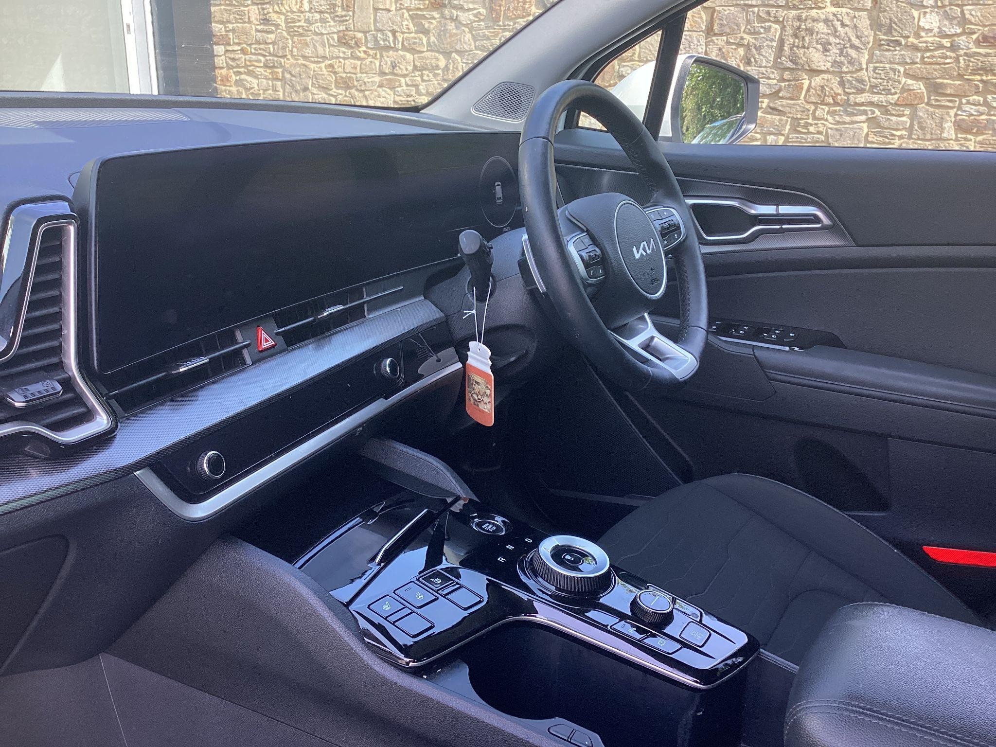 Kia Sportage Image 12