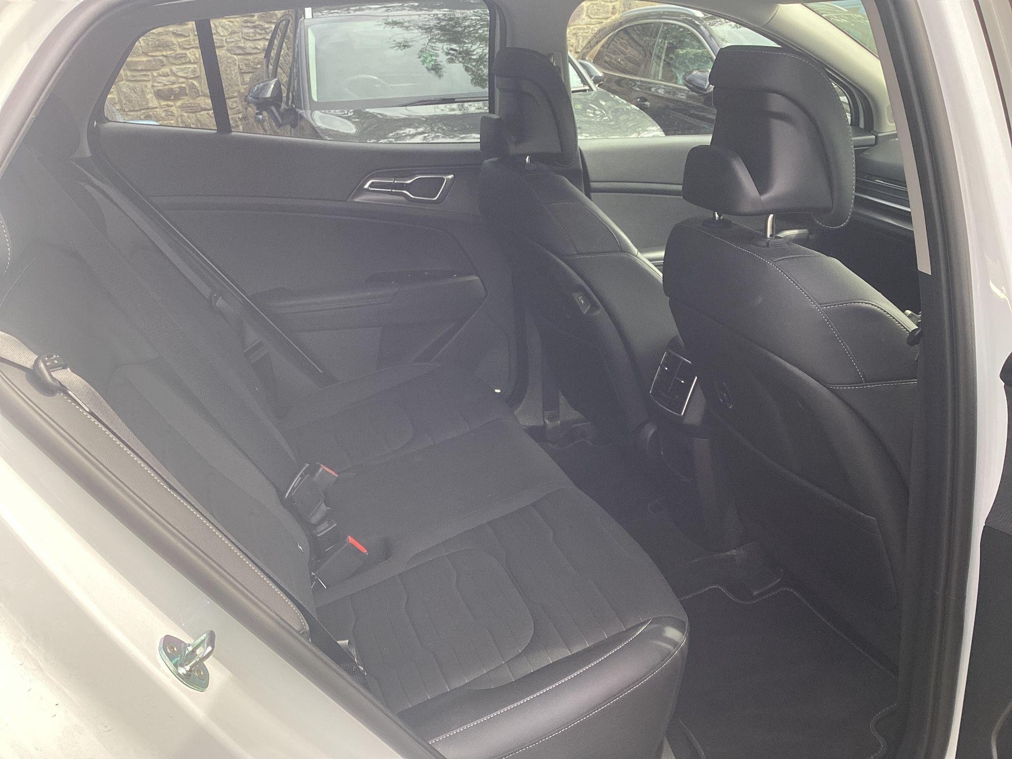 Kia Sportage Image 17