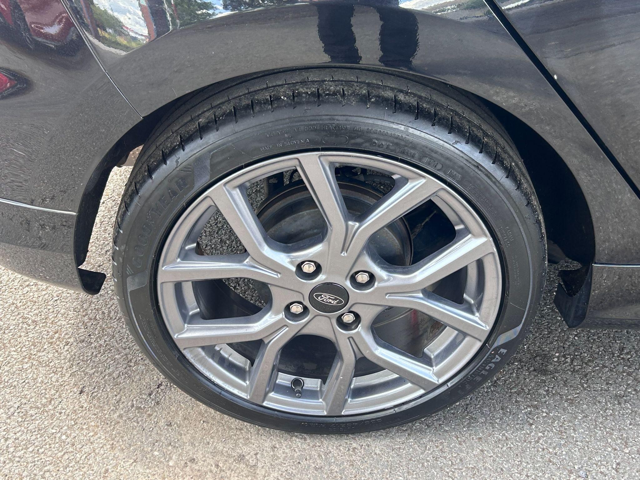Ford Fiesta Image 10