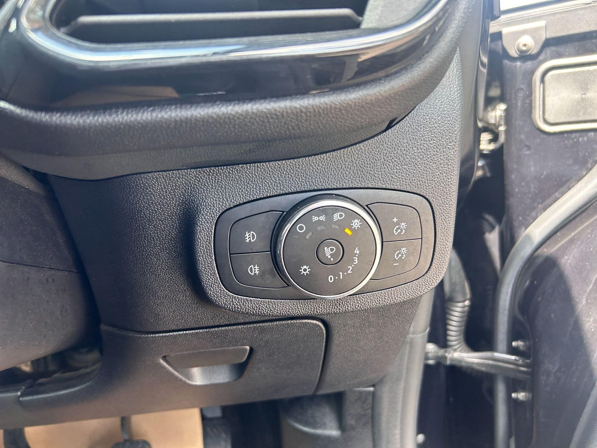 Ford Fiesta Image 17