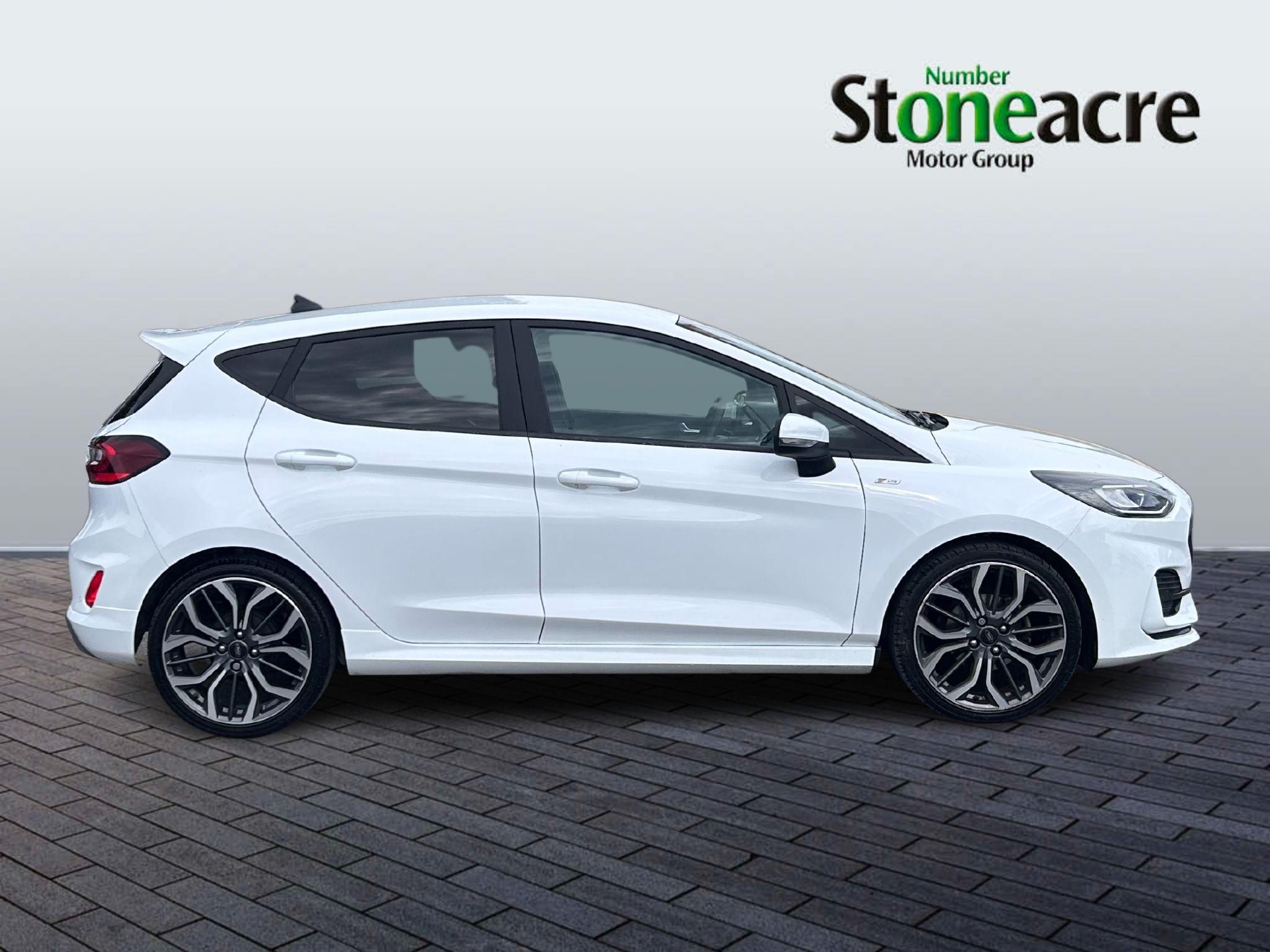 Ford Fiesta Image 2