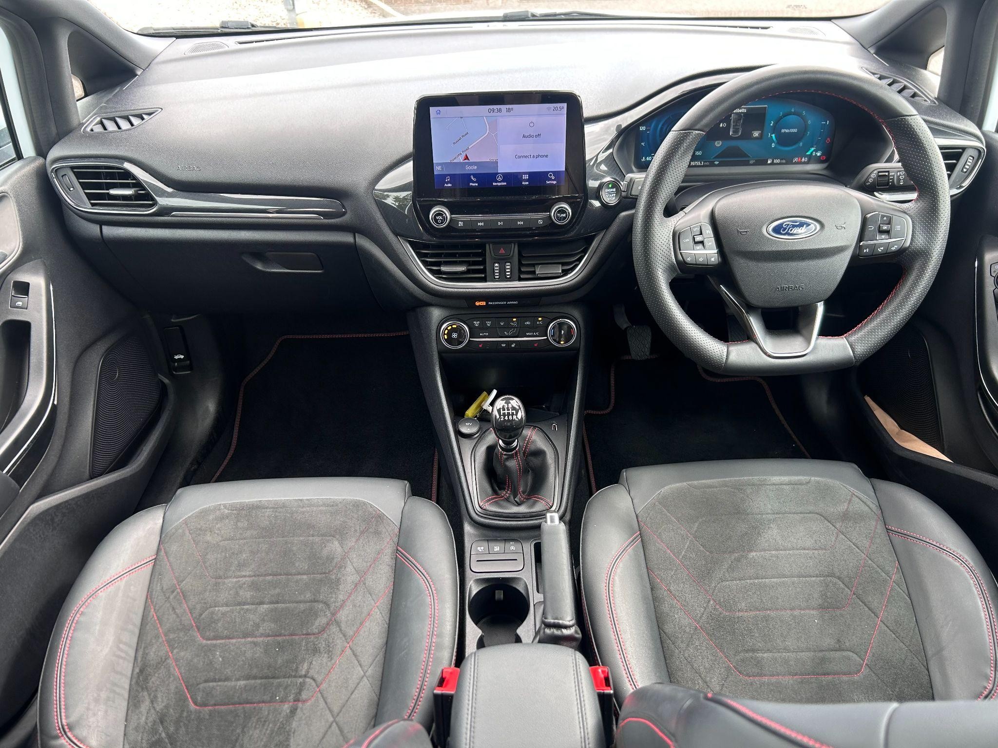 Ford Fiesta Image 13