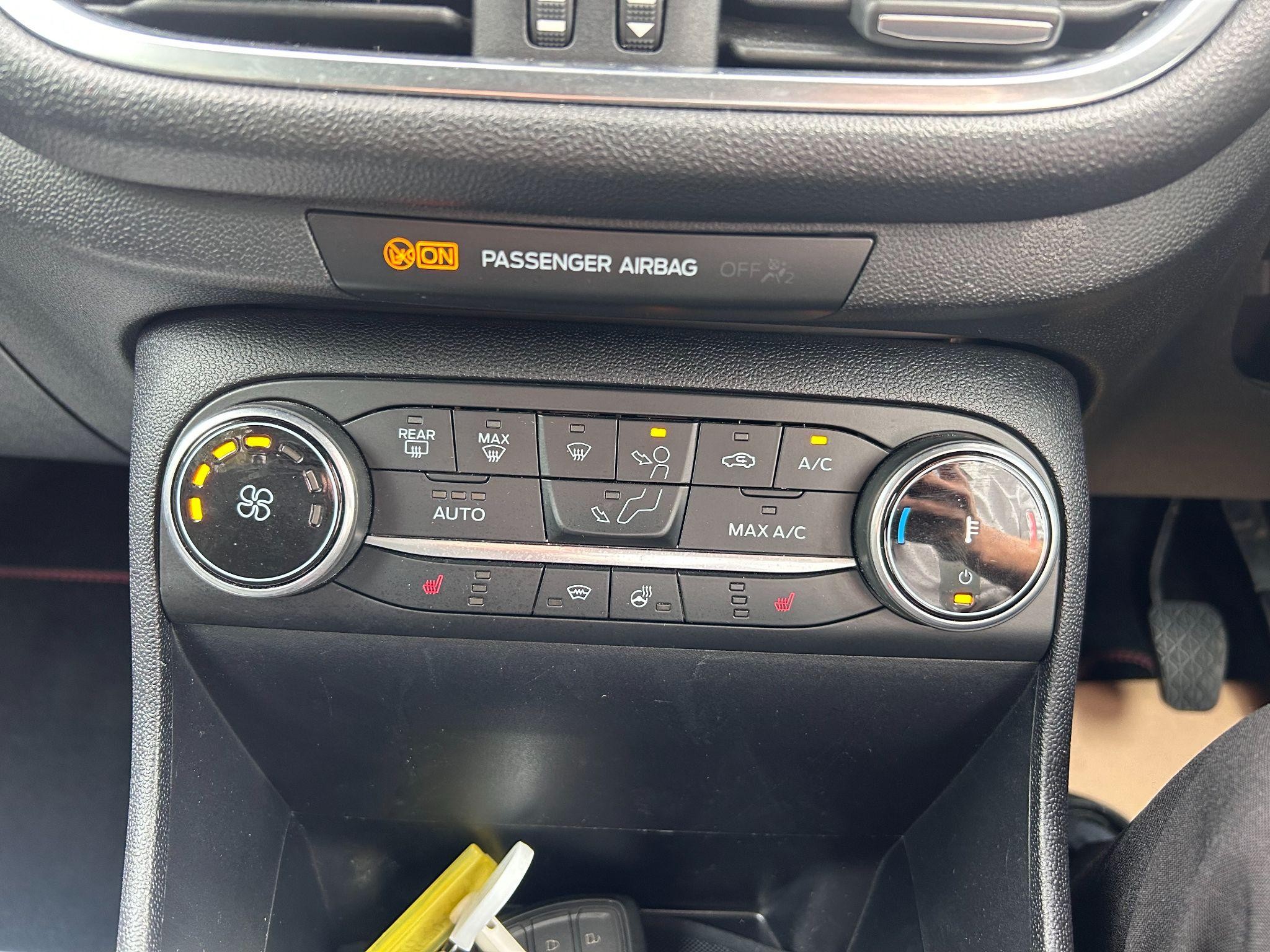 Ford Fiesta Image 20