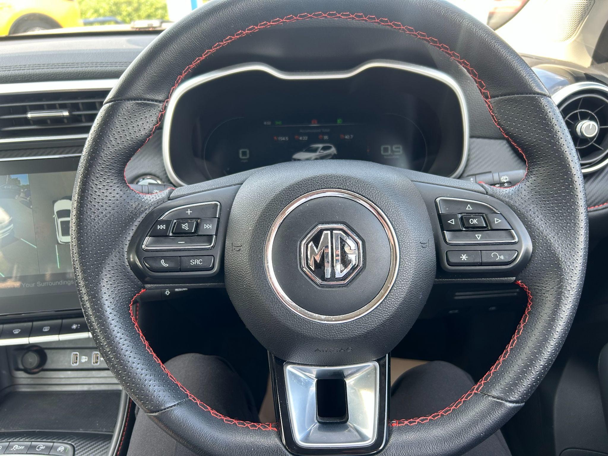 MG ZS Image 13