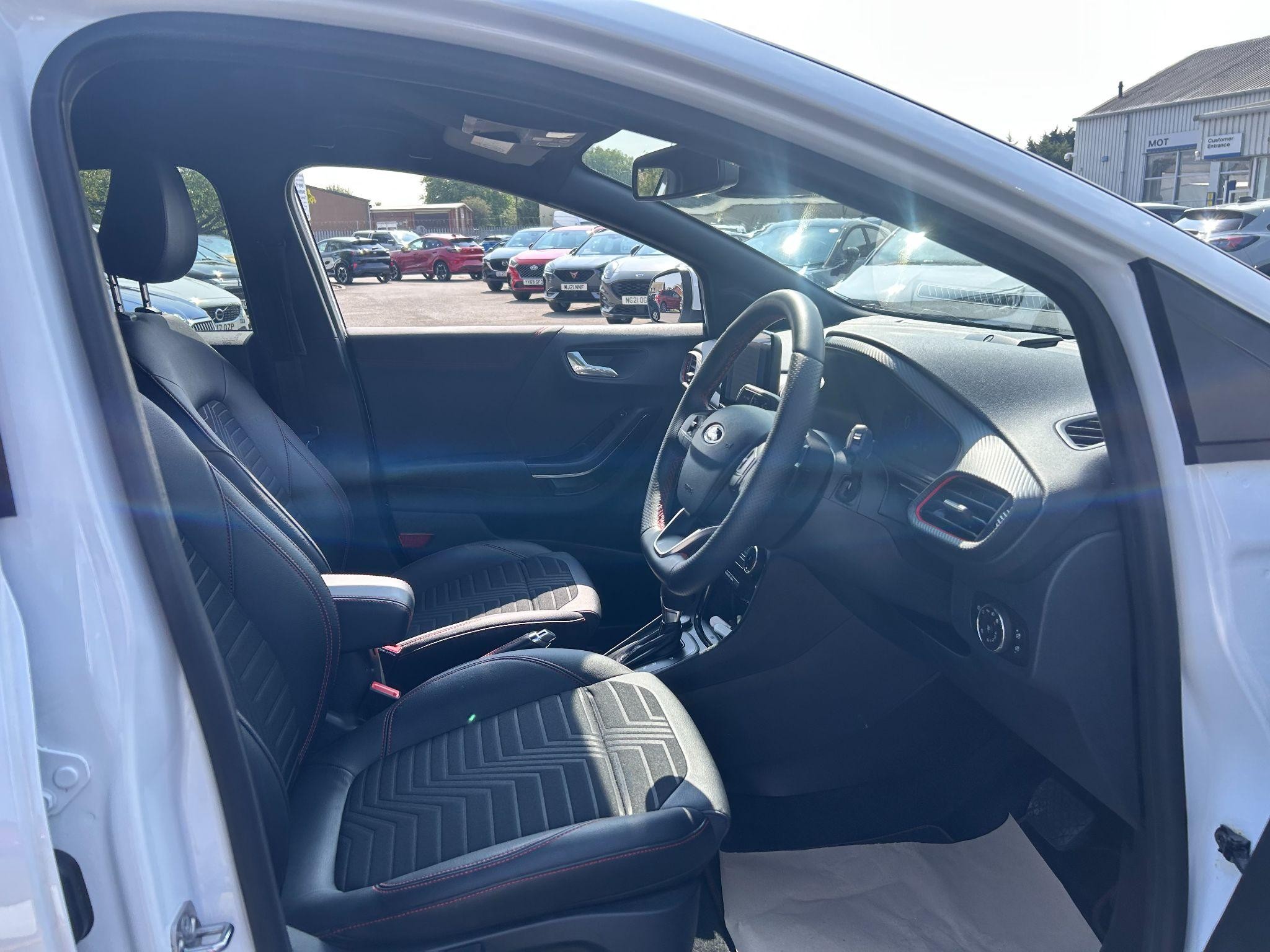 Ford Puma Image 11