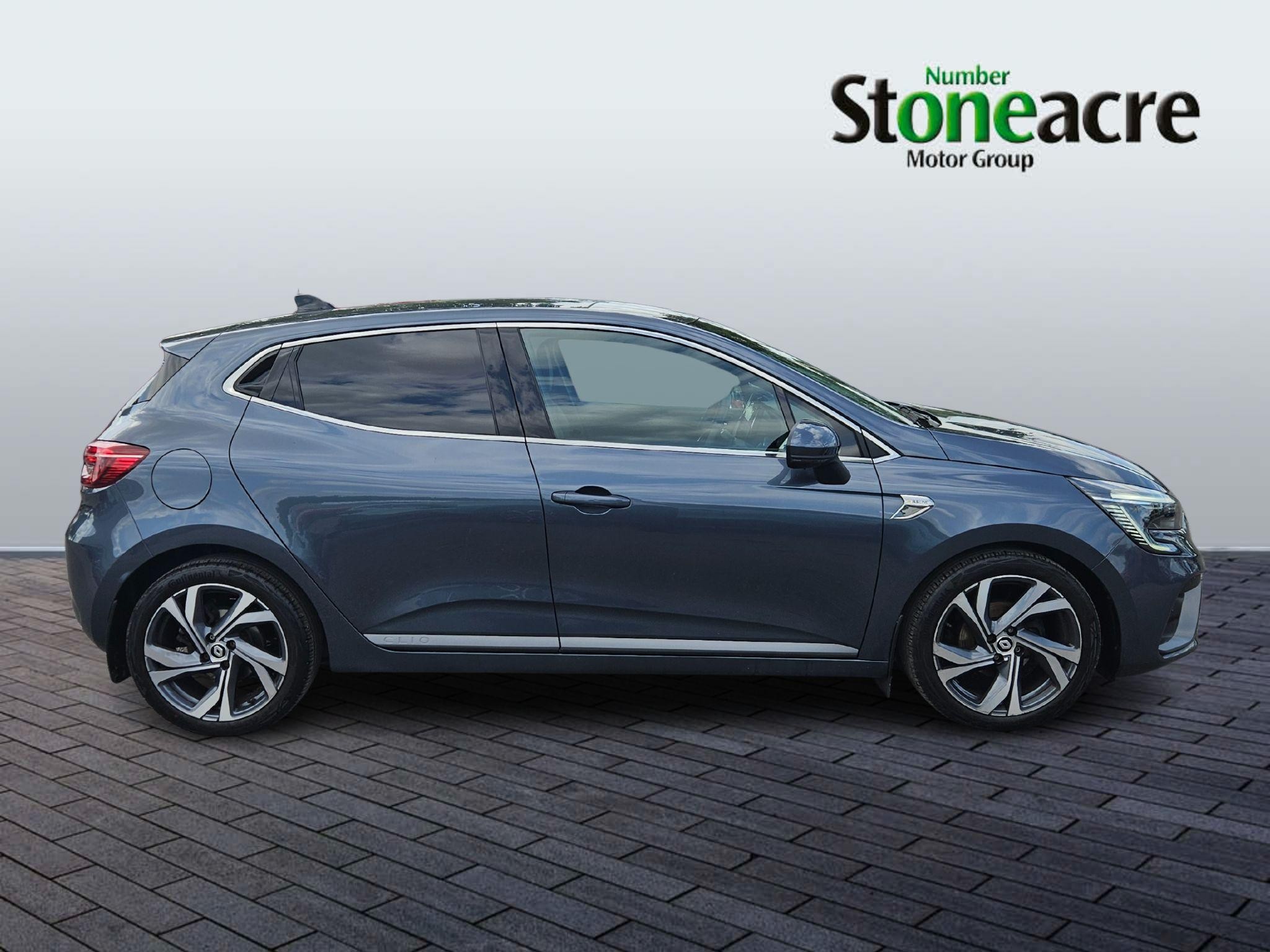 Renault Clio Image 2