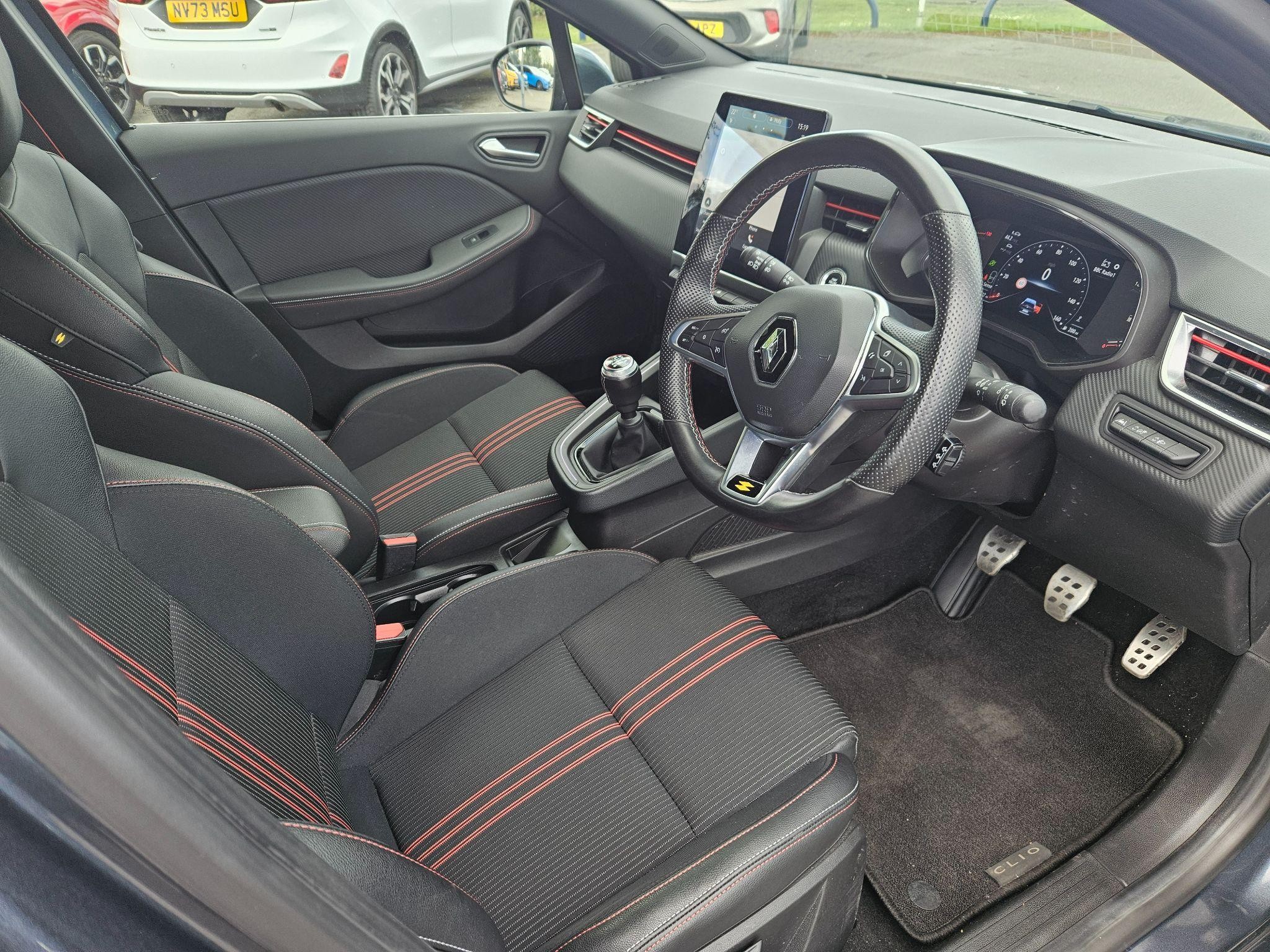 Renault Clio Image 11