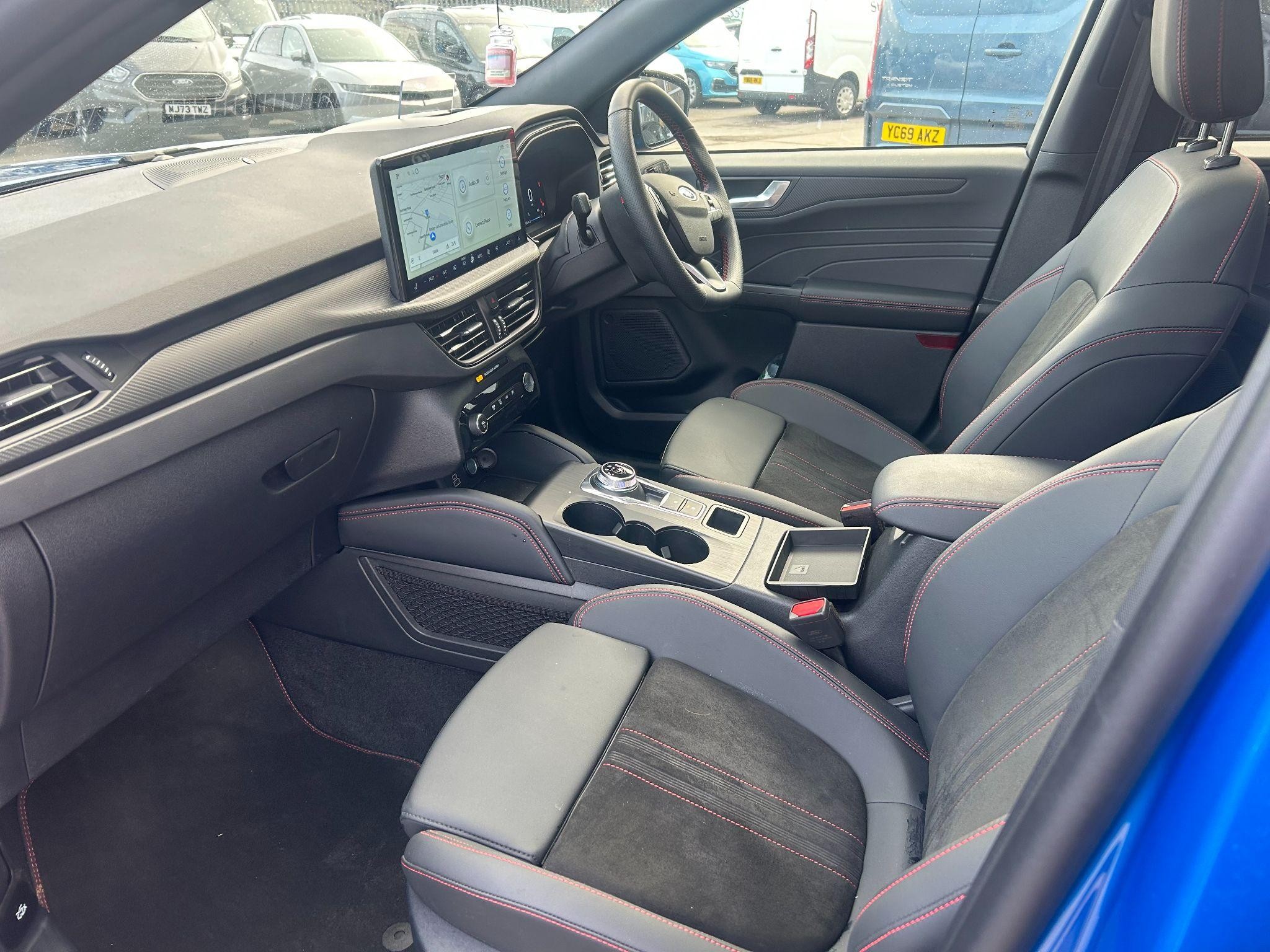 Ford Kuga Image 14