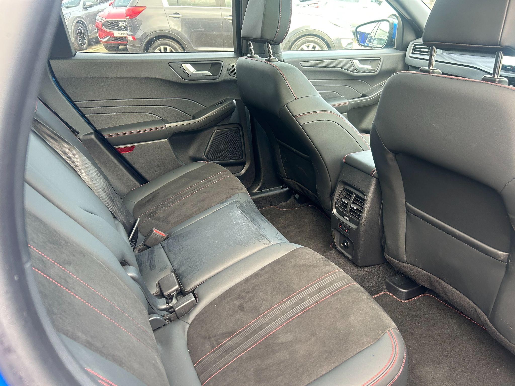 Ford Kuga Image 17