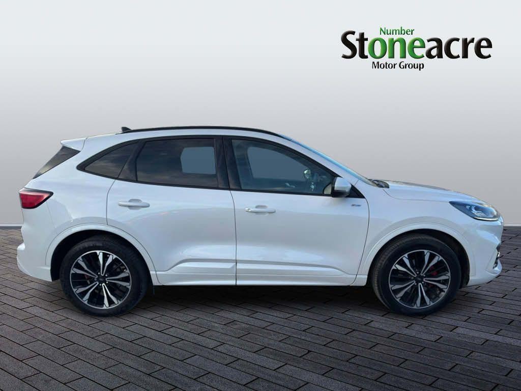 Ford Kuga Image 4