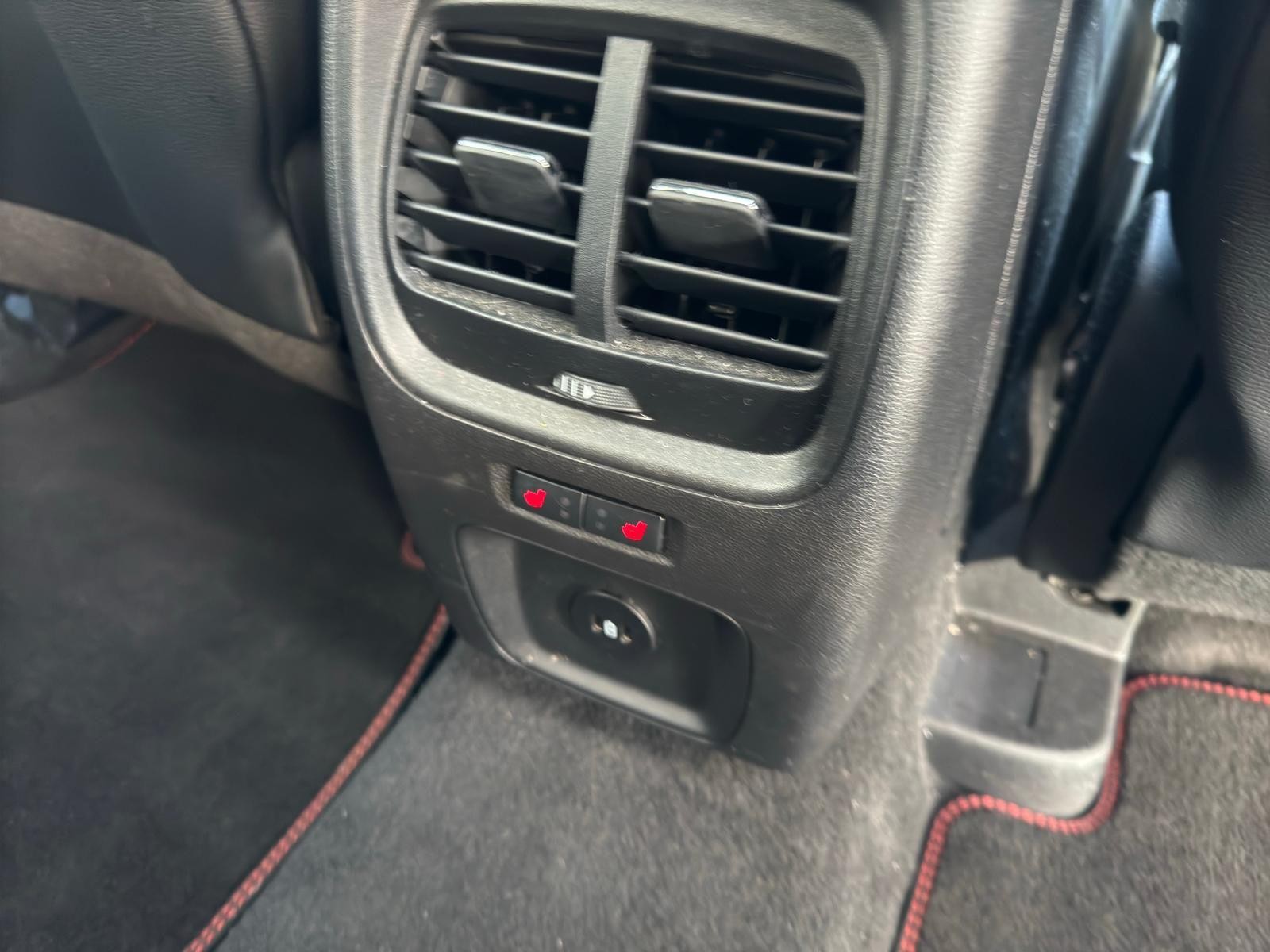 Ford Kuga Image 18