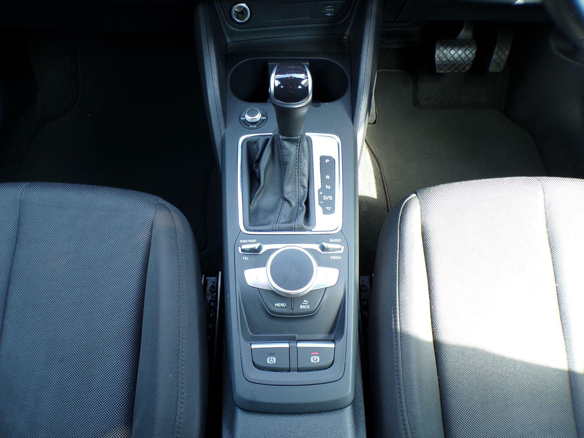 Audi Q2 Image 18