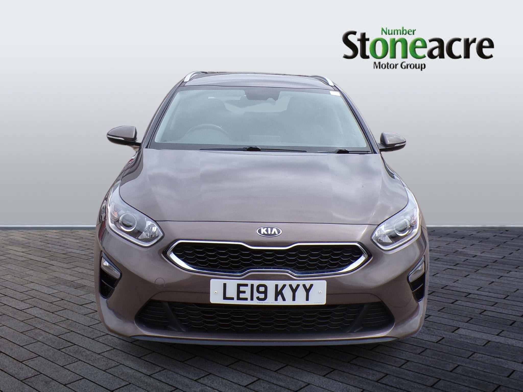 Kia Ceed Image 2