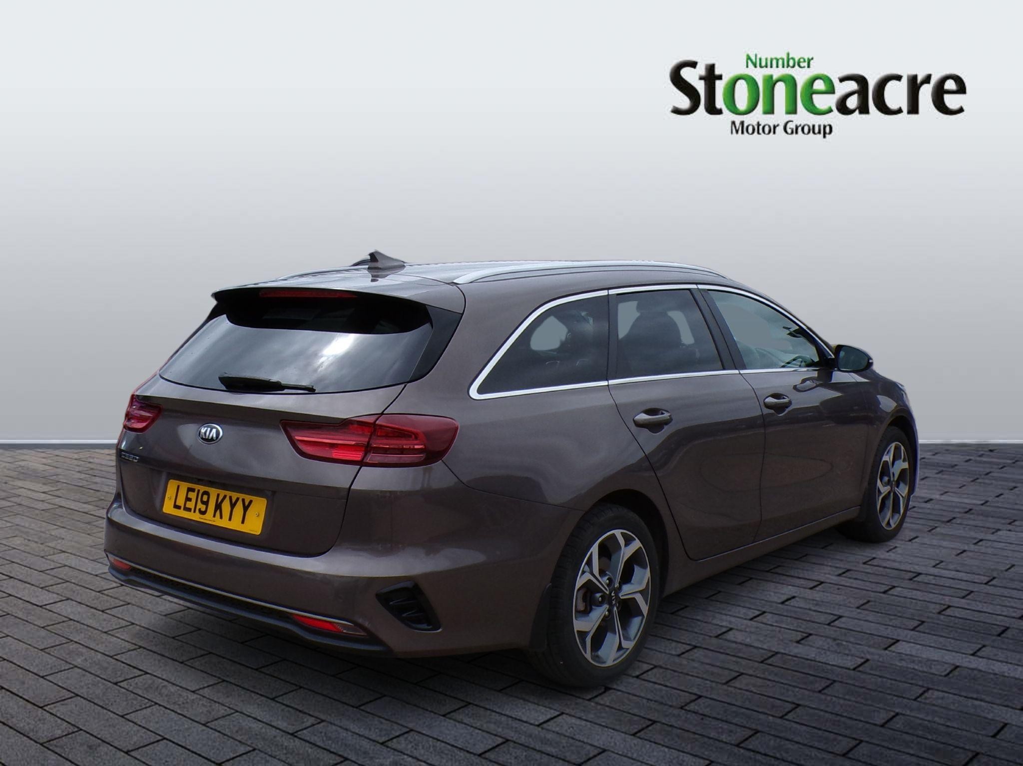 Kia Ceed Image 8