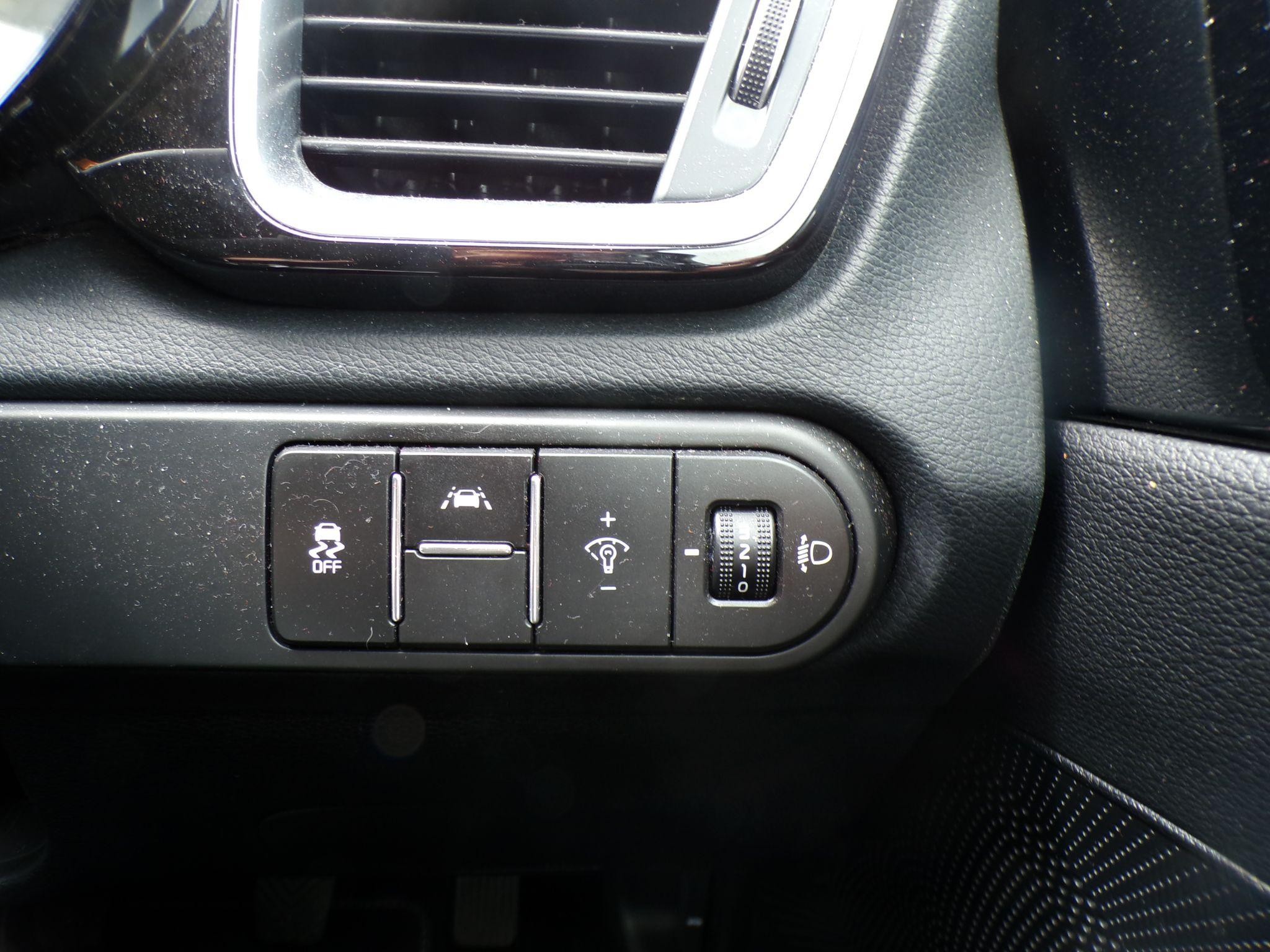 Kia Ceed Image 18
