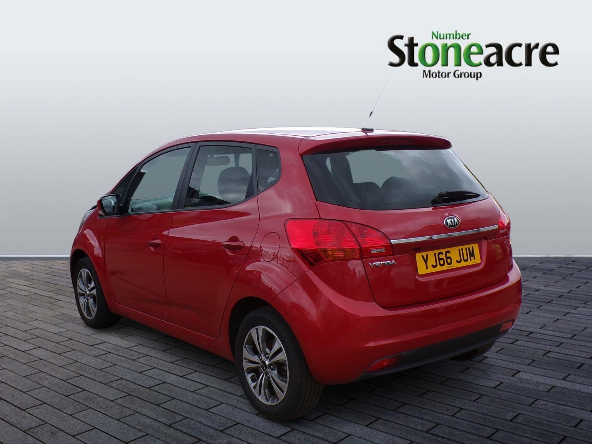 Kia Venga Image 4