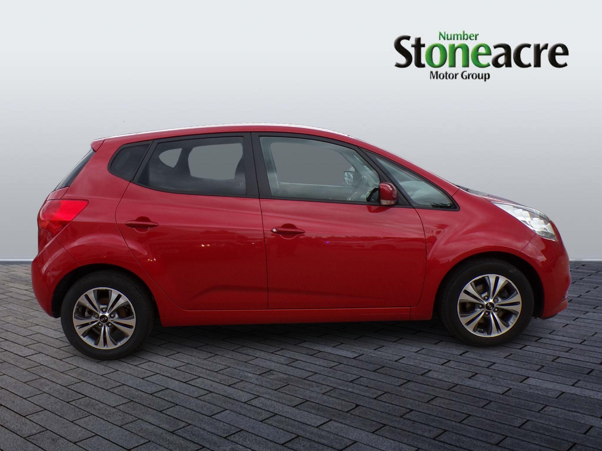 Kia Venga Image 7