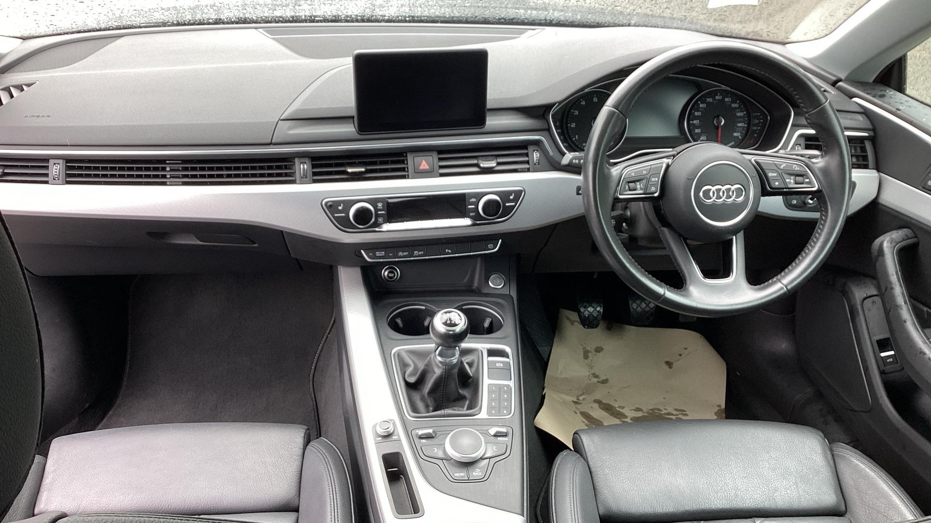 Audi A5 Image 5