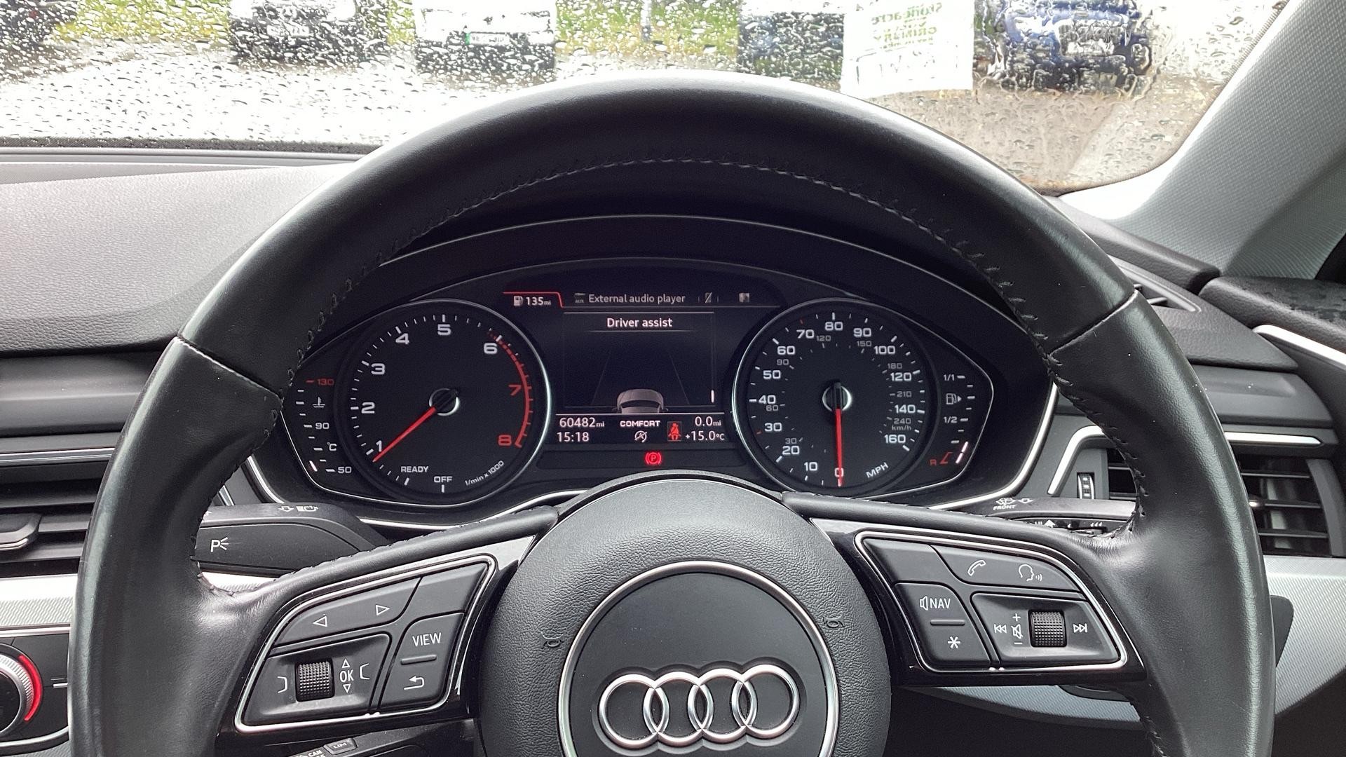 Audi A5 Image 11