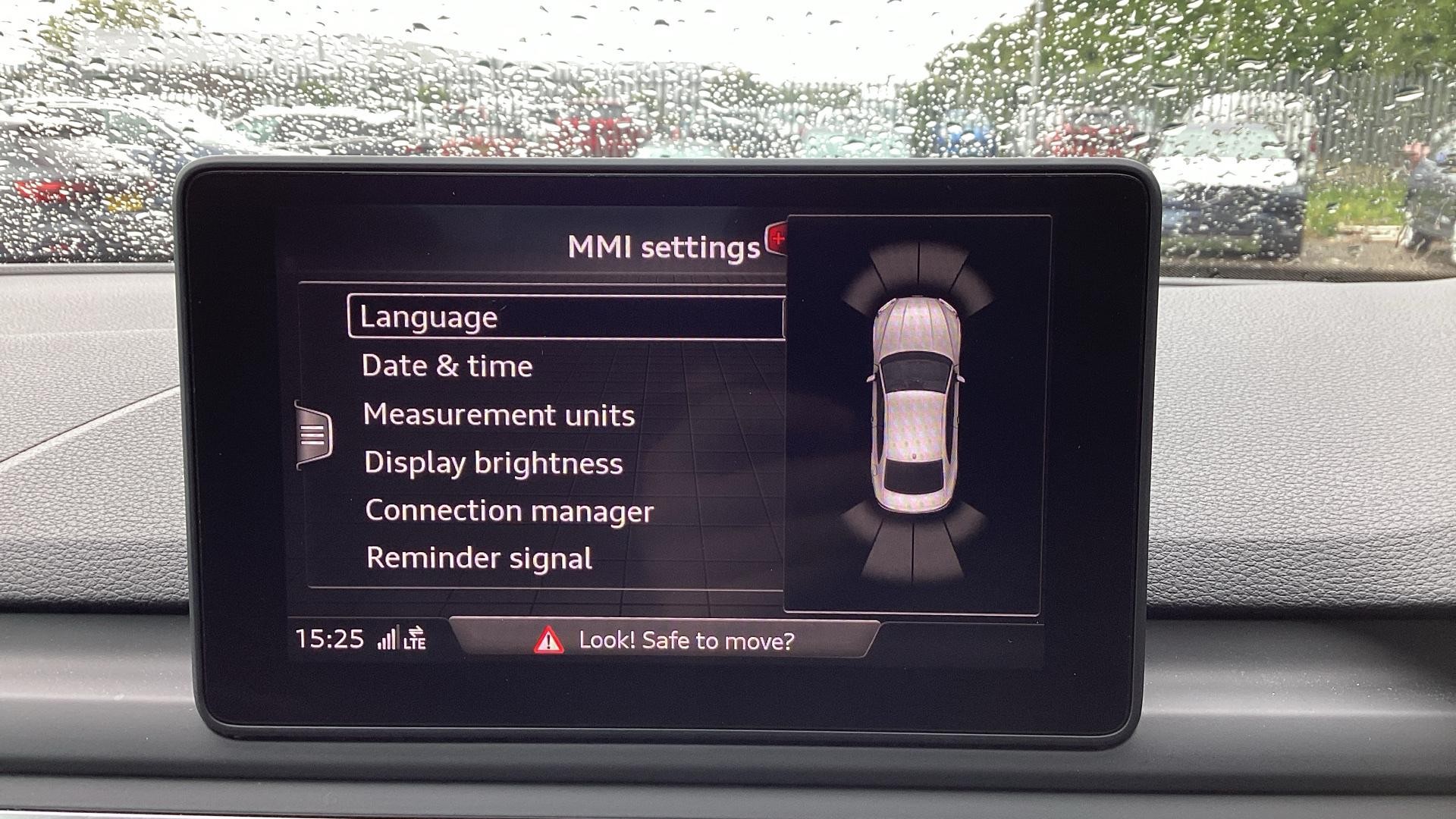 Audi A5 Image 18