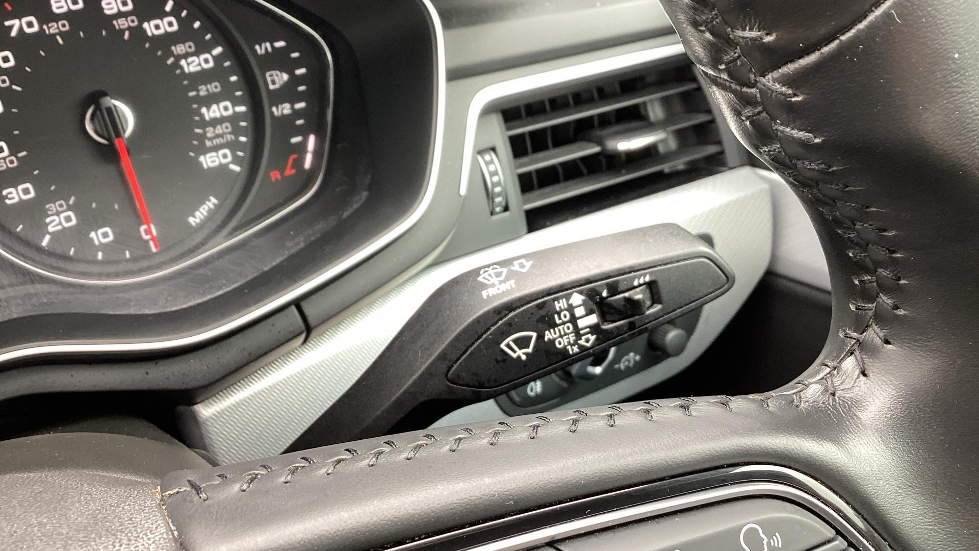 Audi A5 Image 22