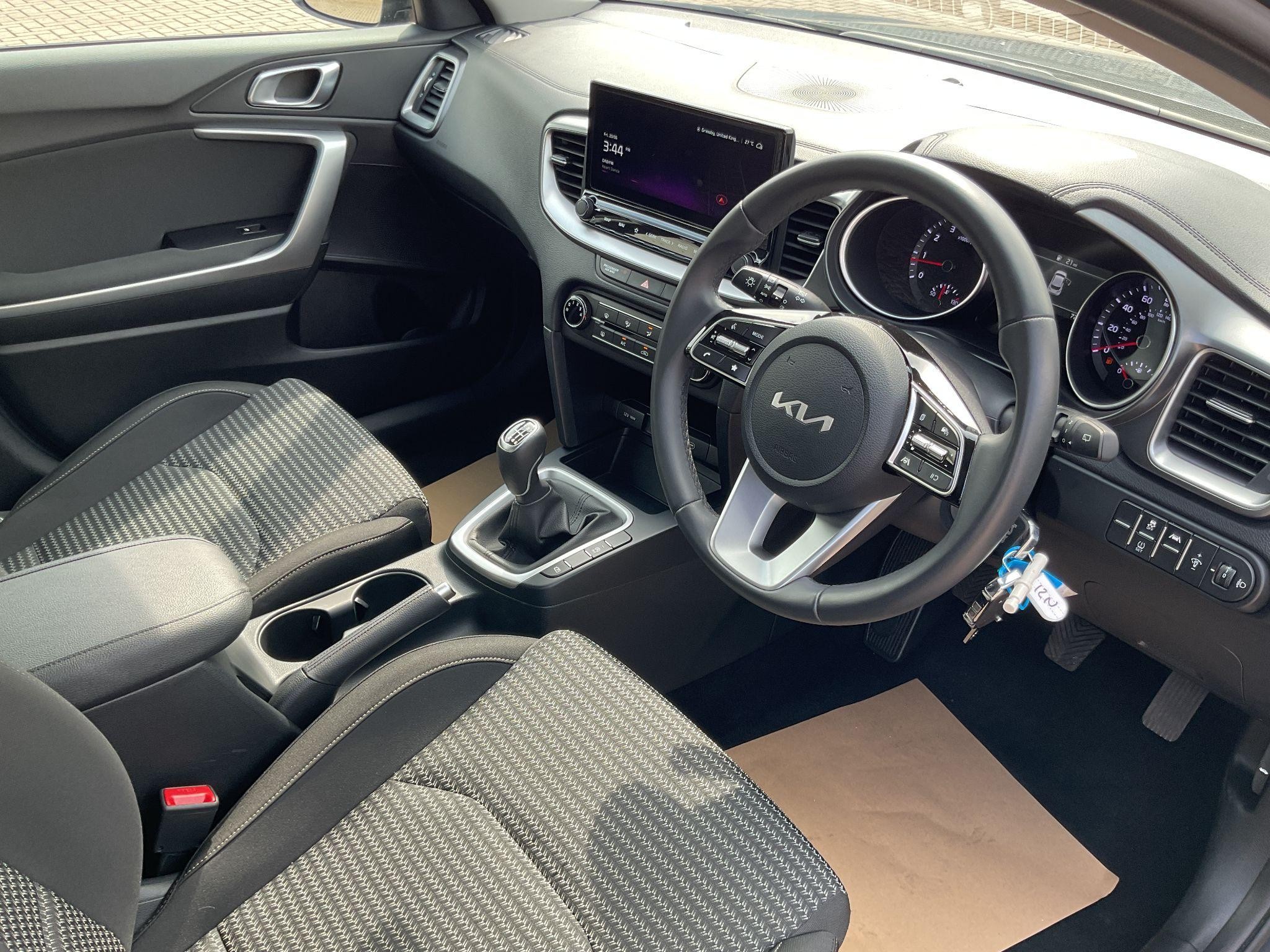 Kia XCeed Image 13