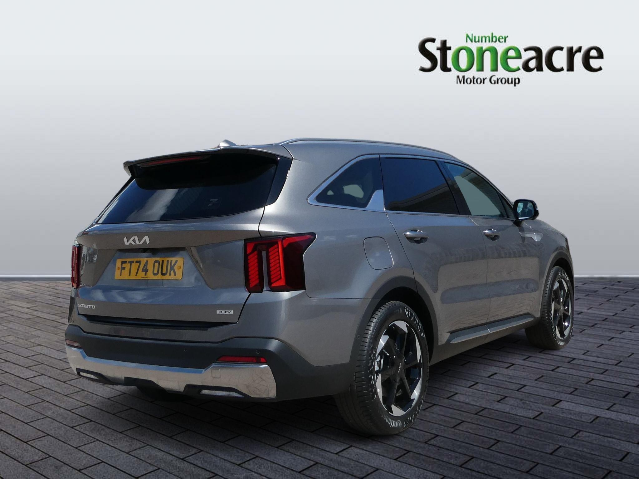 Kia Sorento Image 3