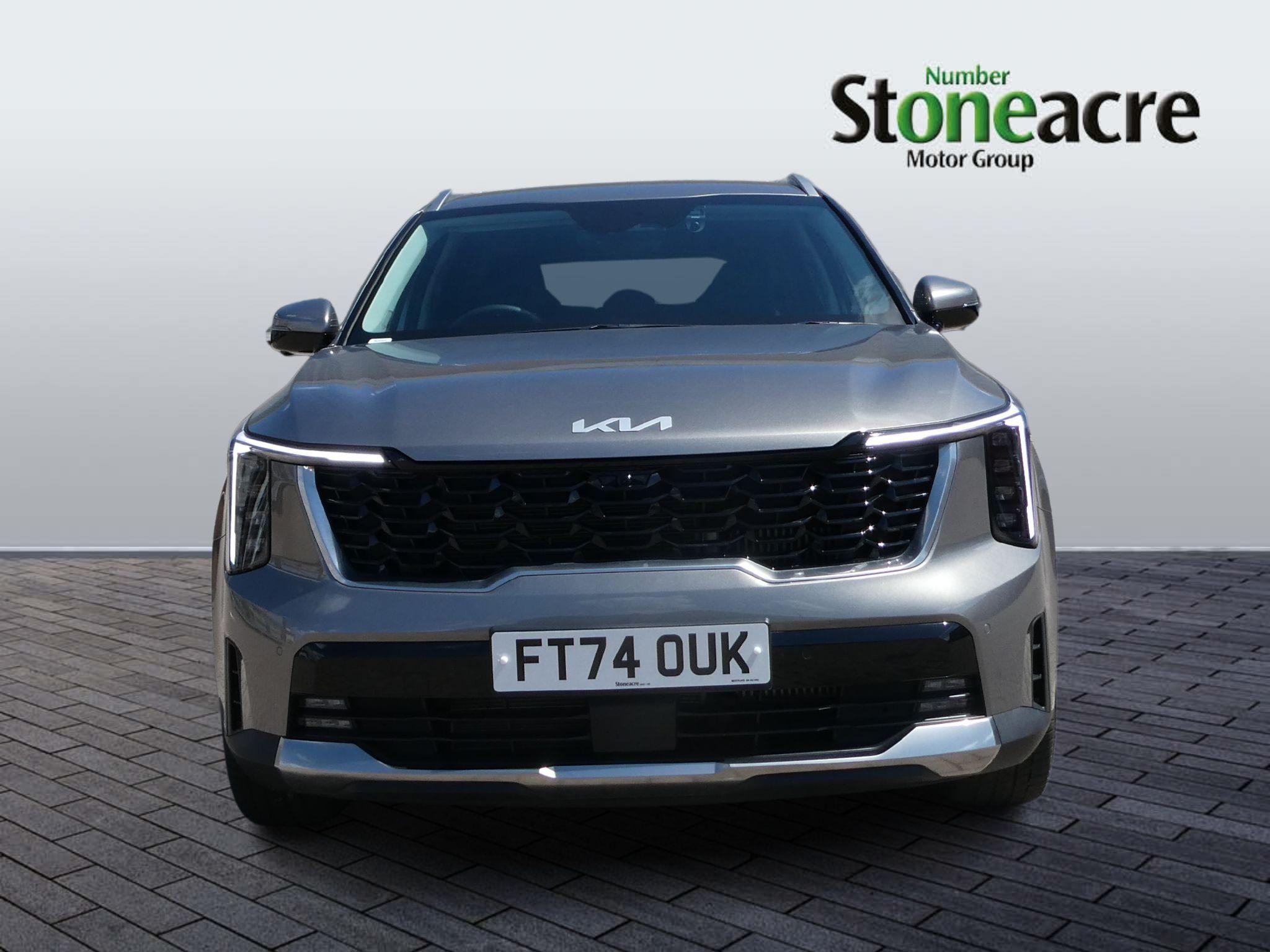Kia Sorento Image 8