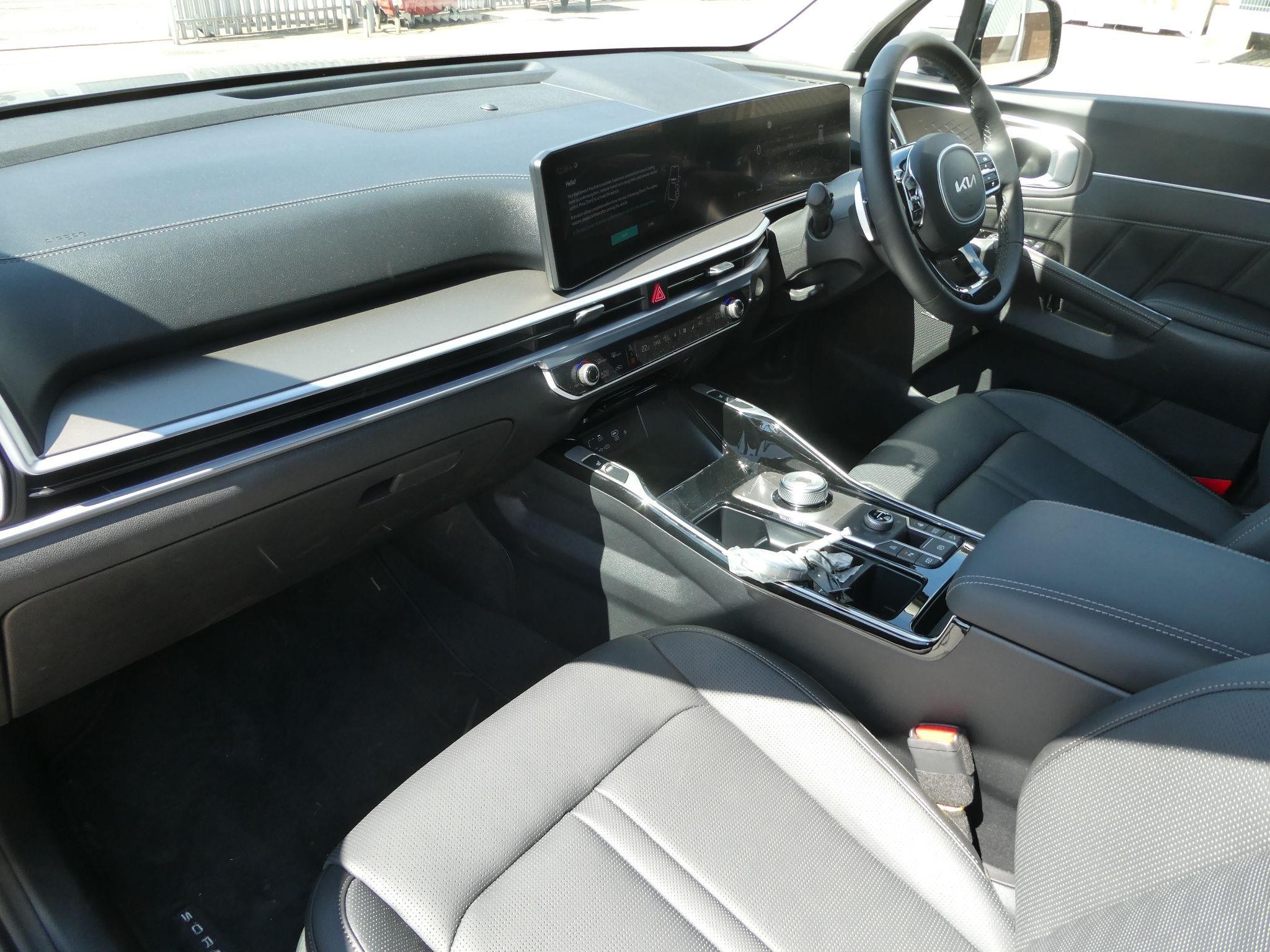 Kia Sorento Image 13