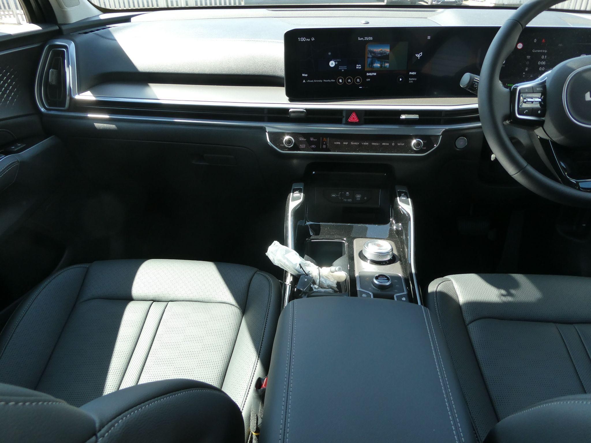 Kia Sorento Image 16