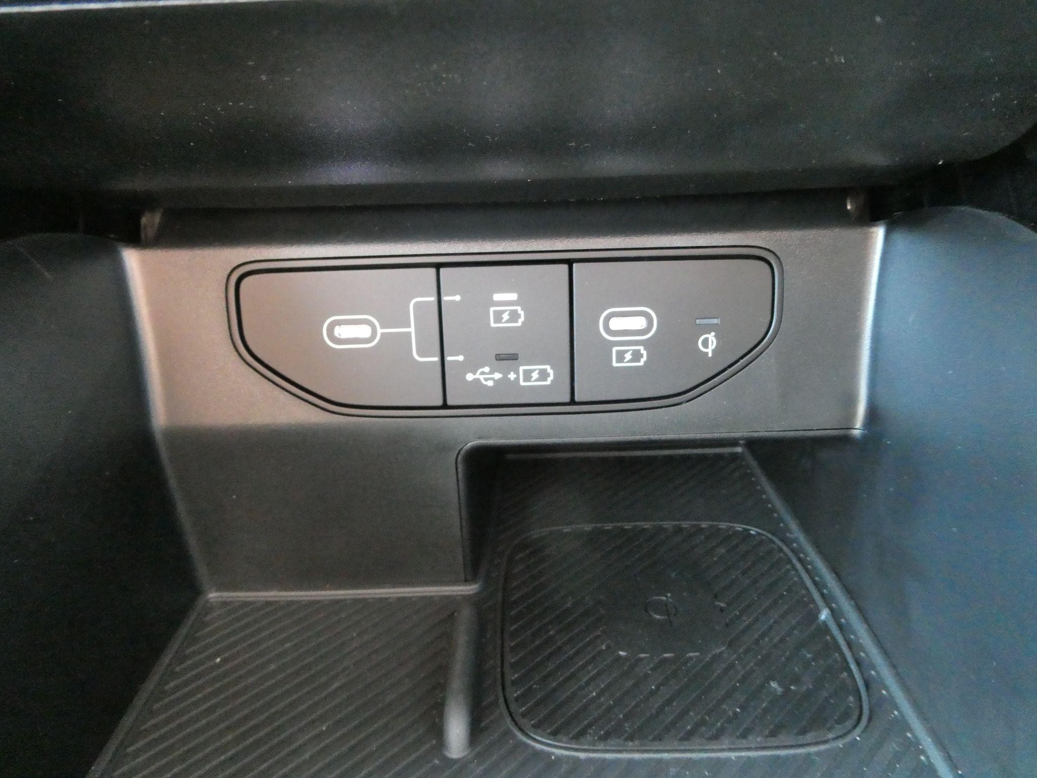Kia Sorento Image 30