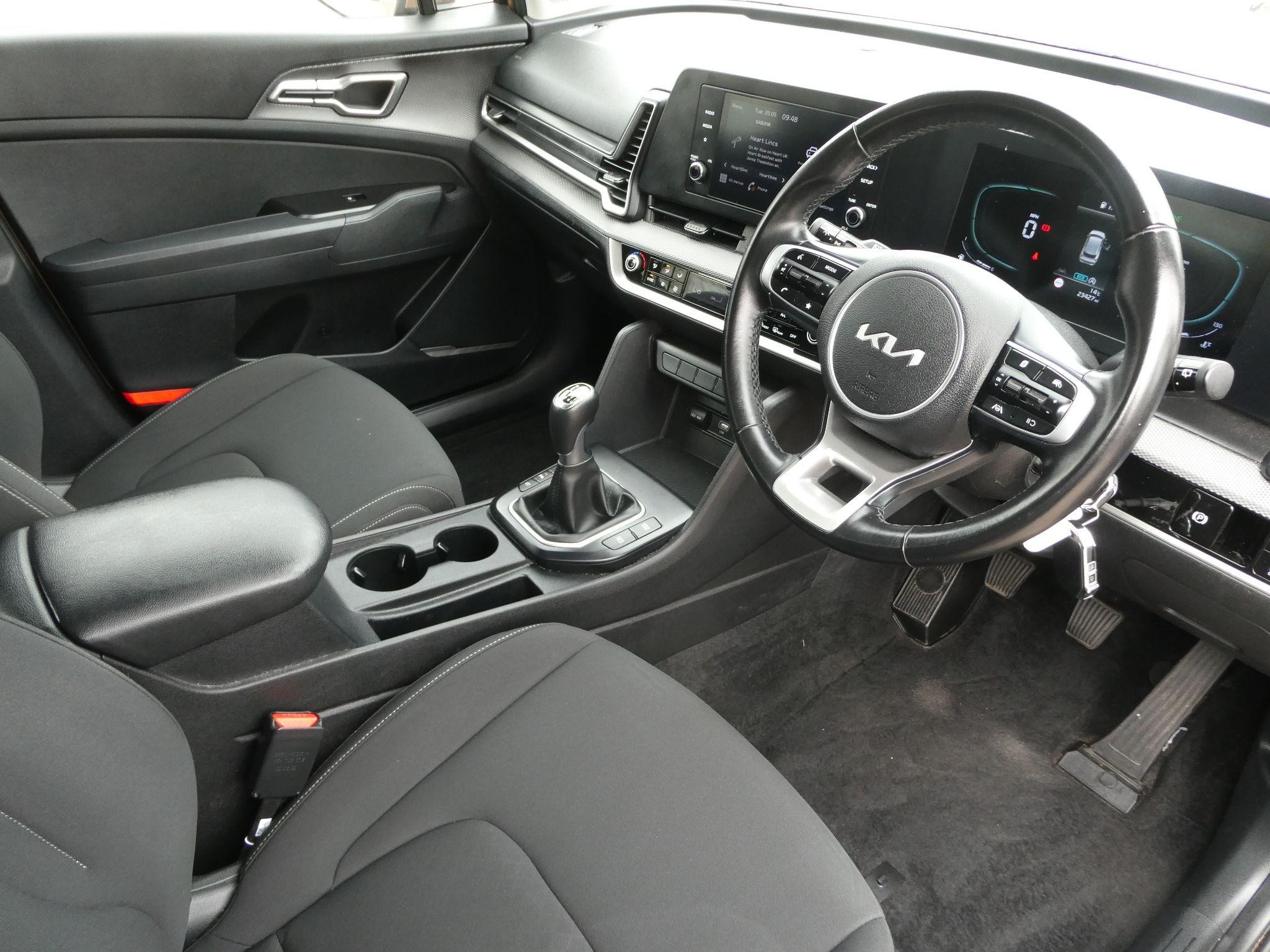 Kia Sportage Image 11