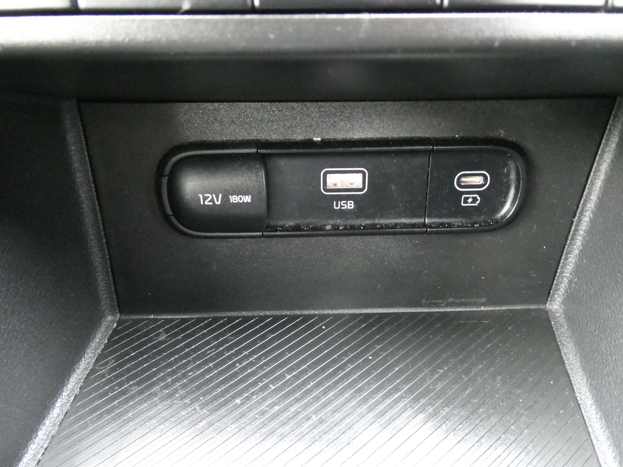 Kia Sportage Image 30
