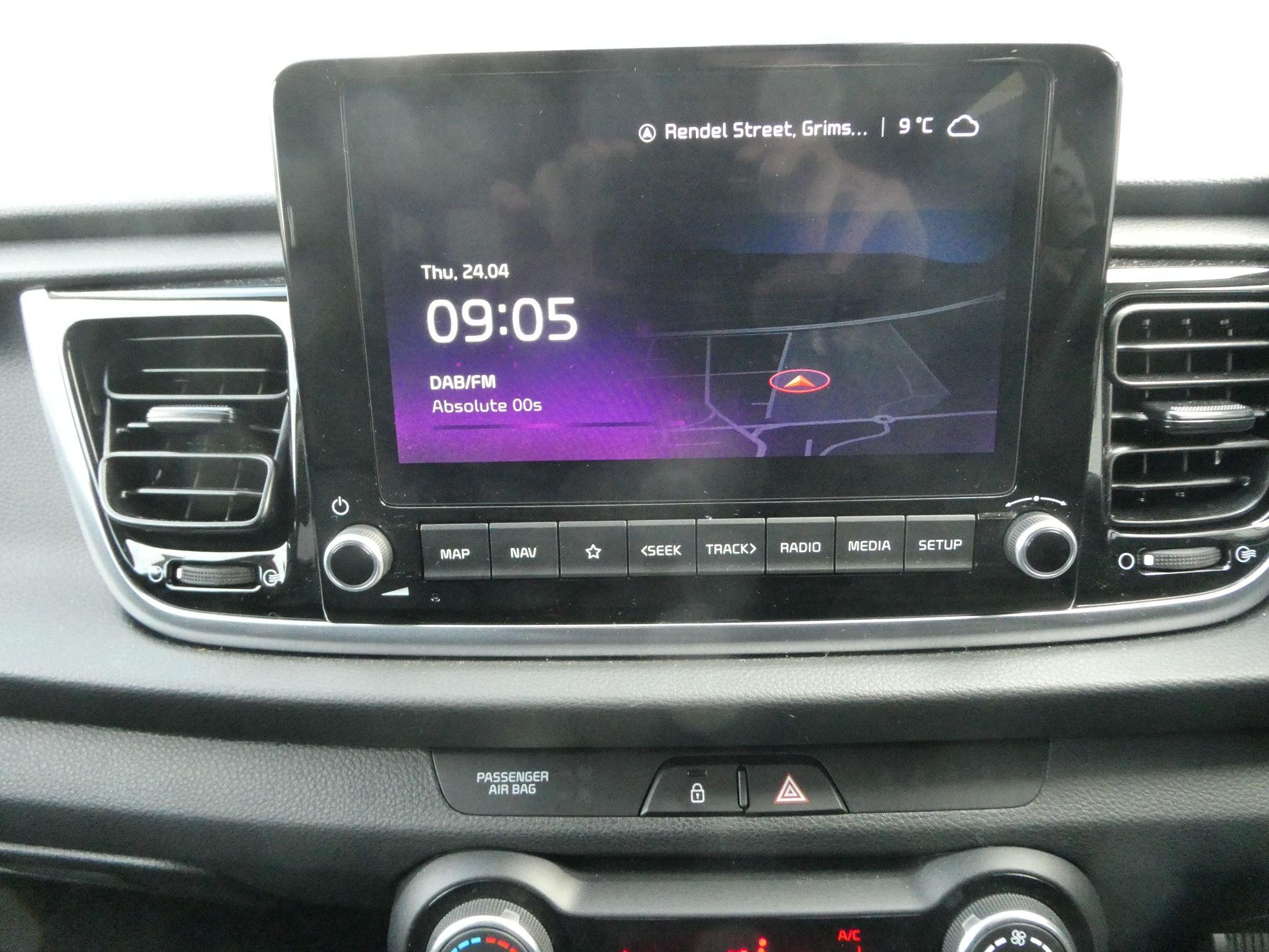 Kia Rio Image 15