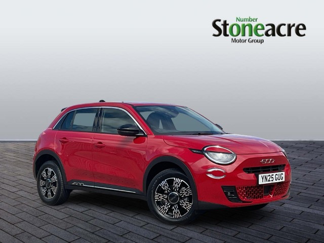 Fiat 600 1.2 MHEV e-DCT Euro 6 (s/s) 5dr YN25GUG Image 1