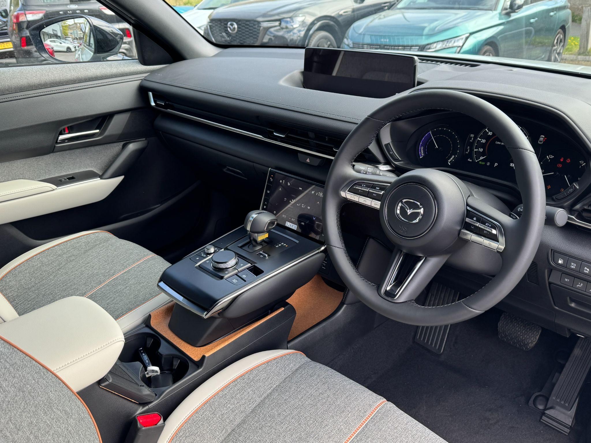 Mazda MX-30 R-EV Image 11