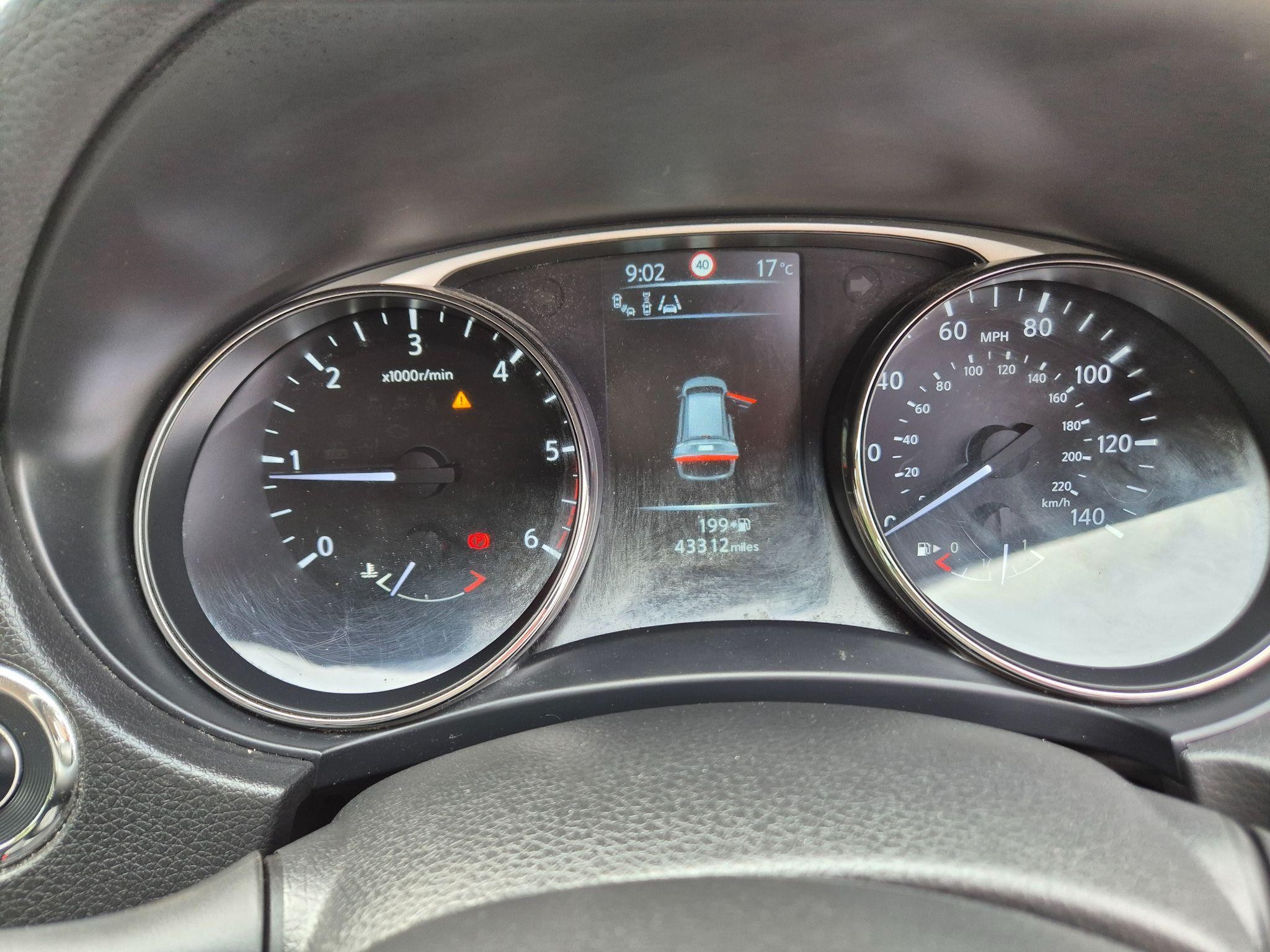 Nissan X-Trail Image 9