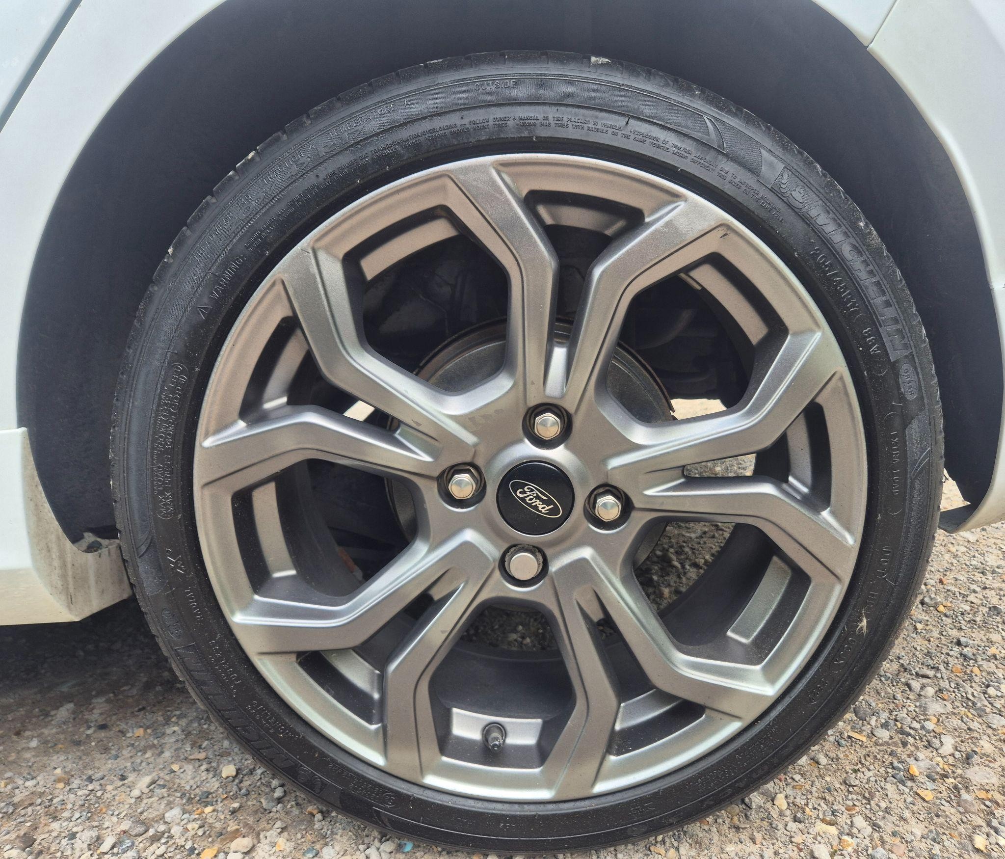 Ford Fiesta Image 10
