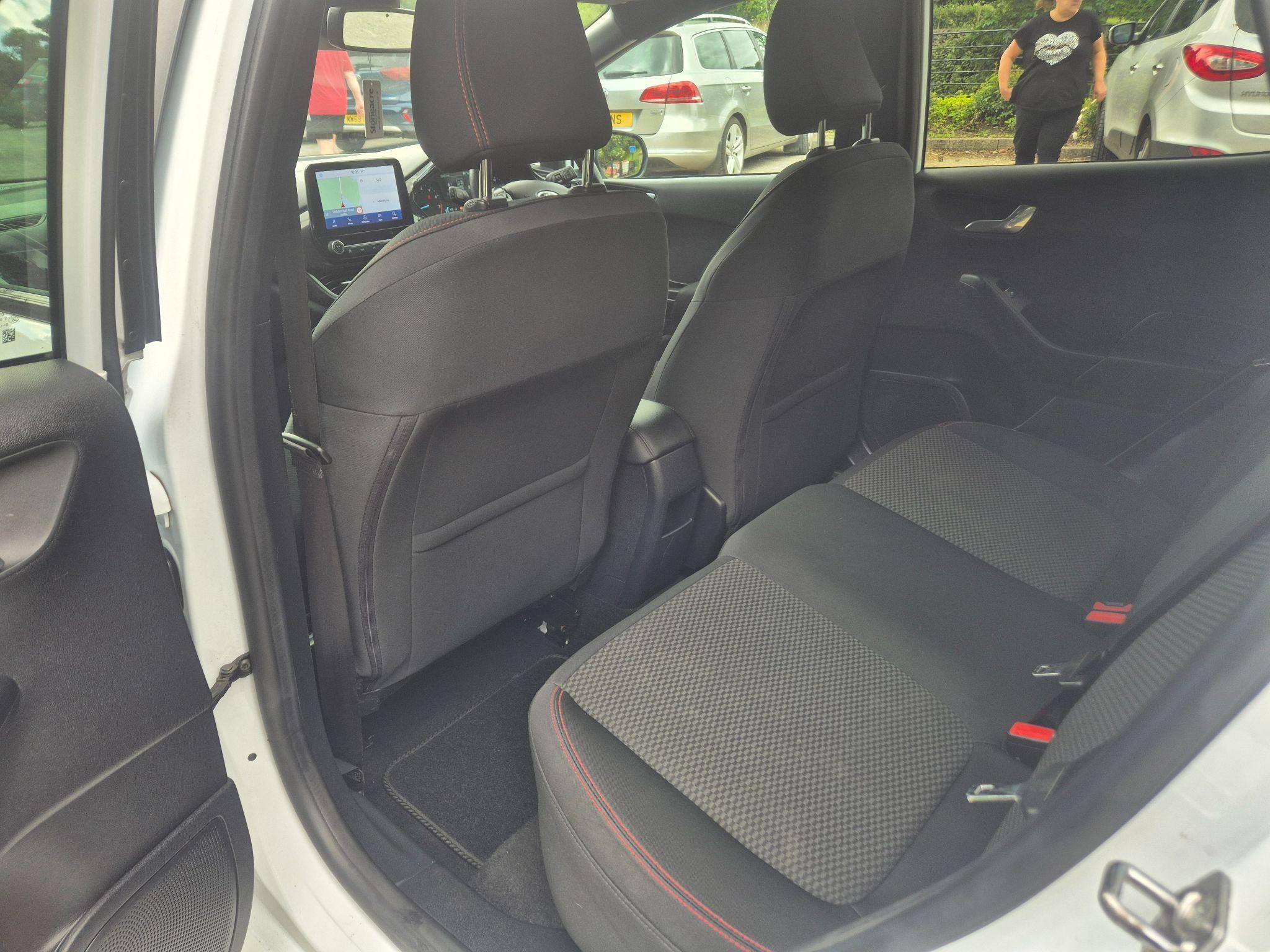 Ford Fiesta Image 29