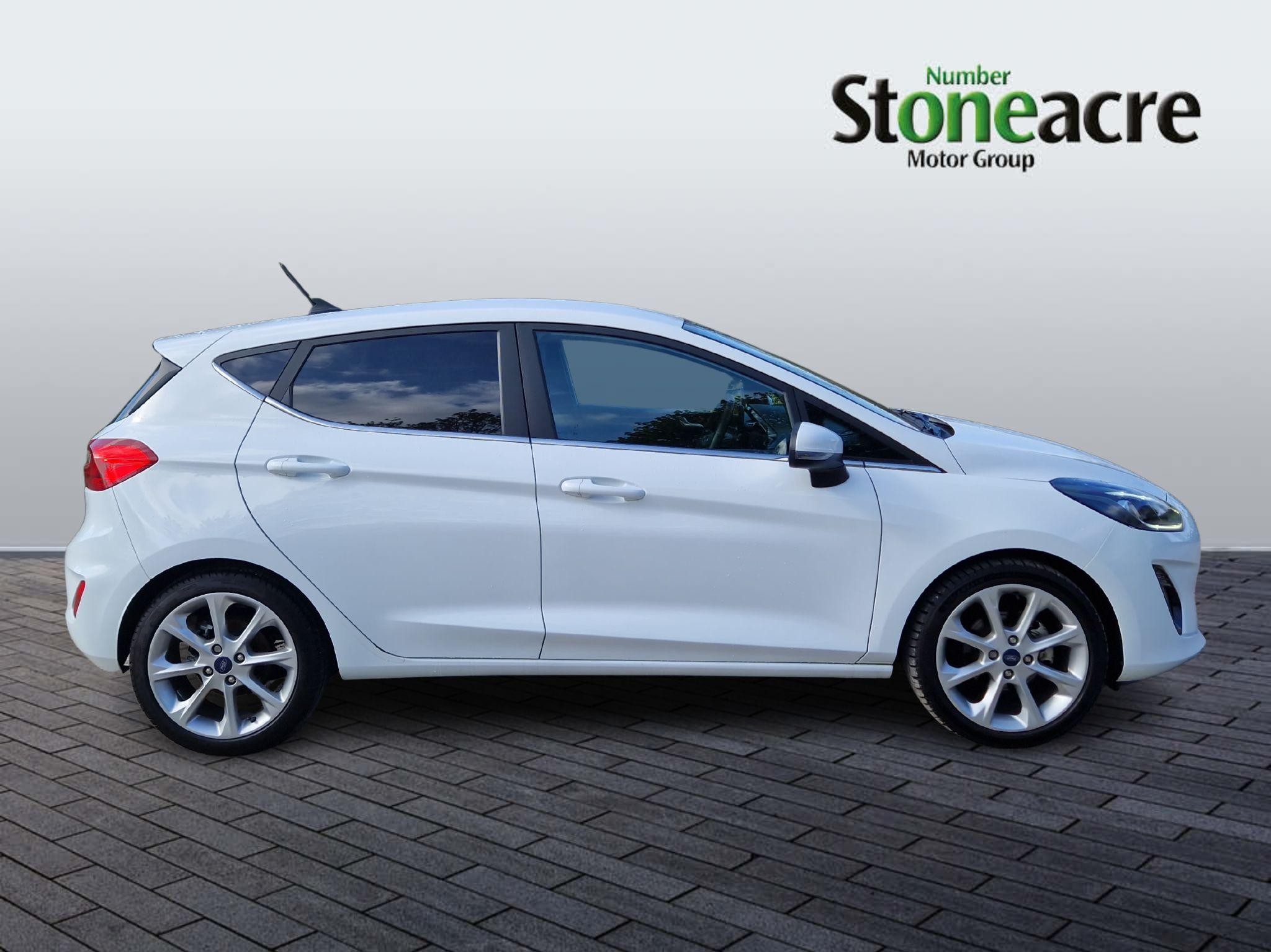 Ford Fiesta Image 2