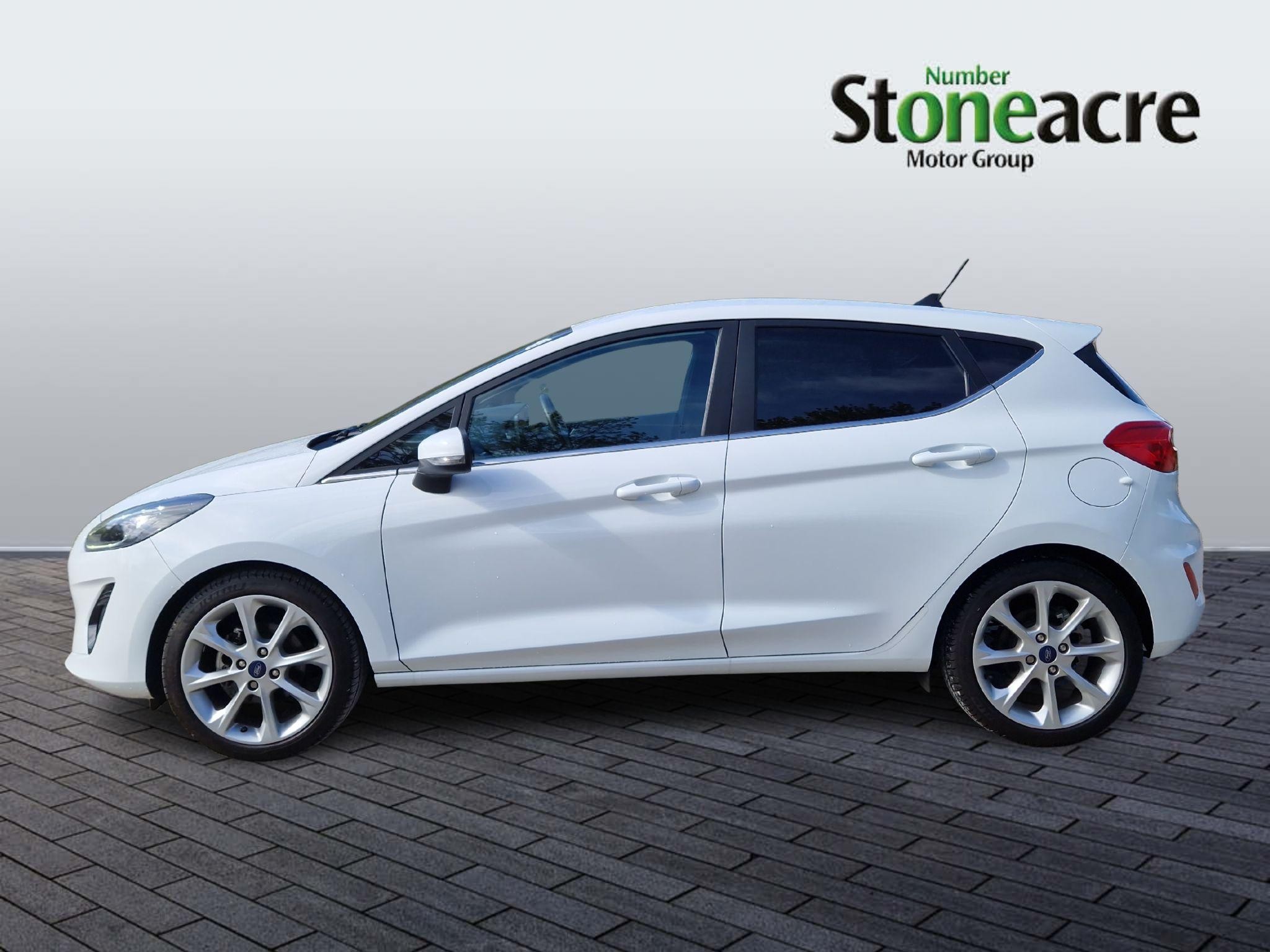 Ford Fiesta Image 6