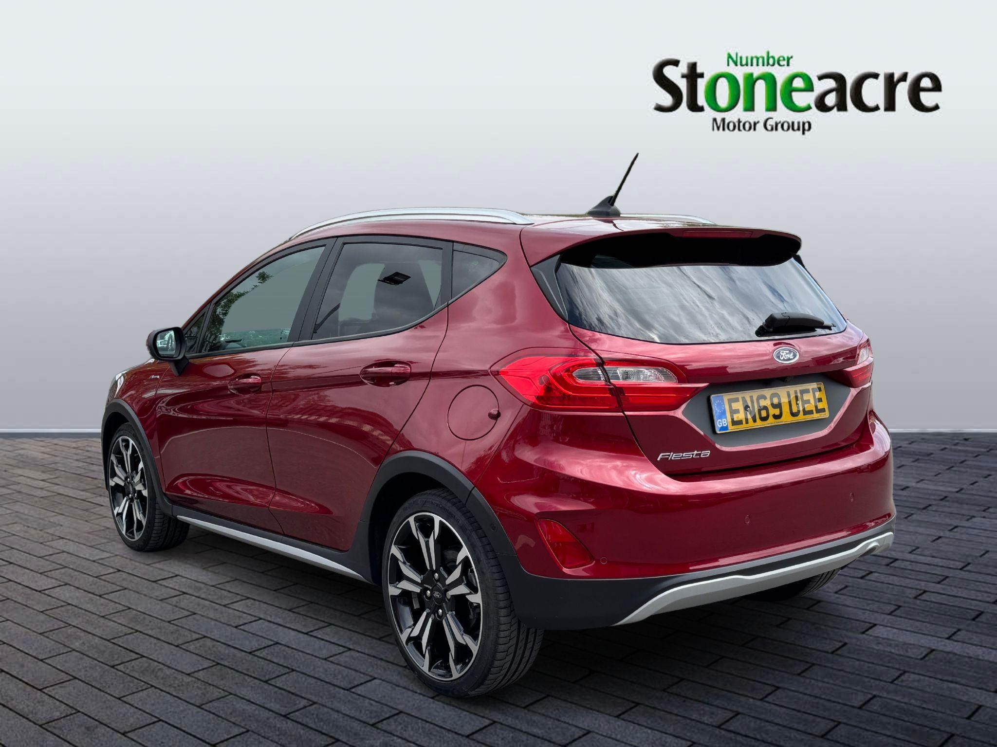 Ford Fiesta Image 4