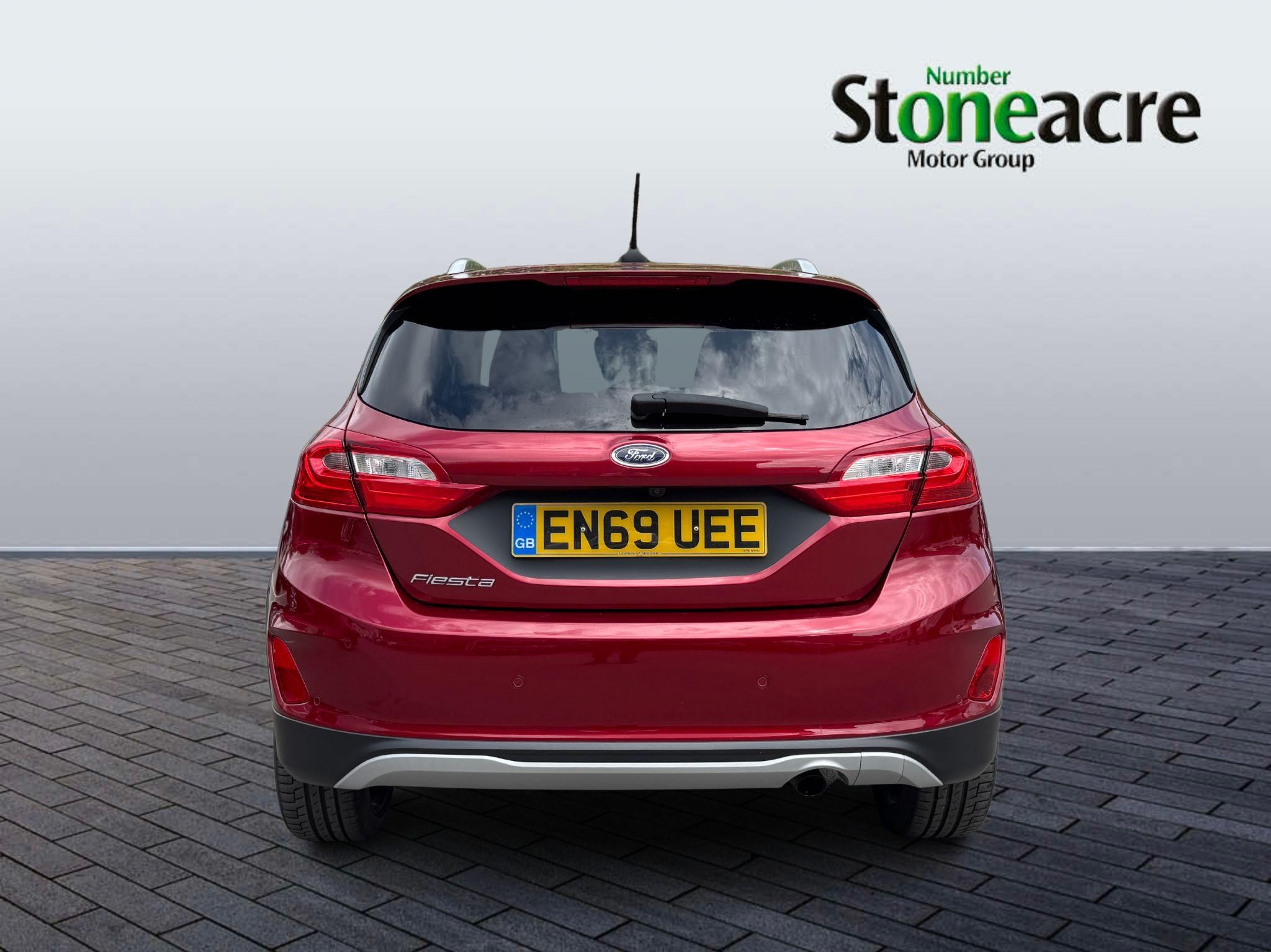 Ford Fiesta Image 6