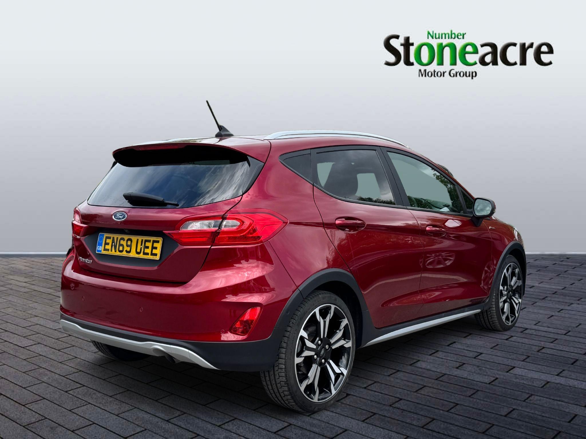 Ford Fiesta Image 8