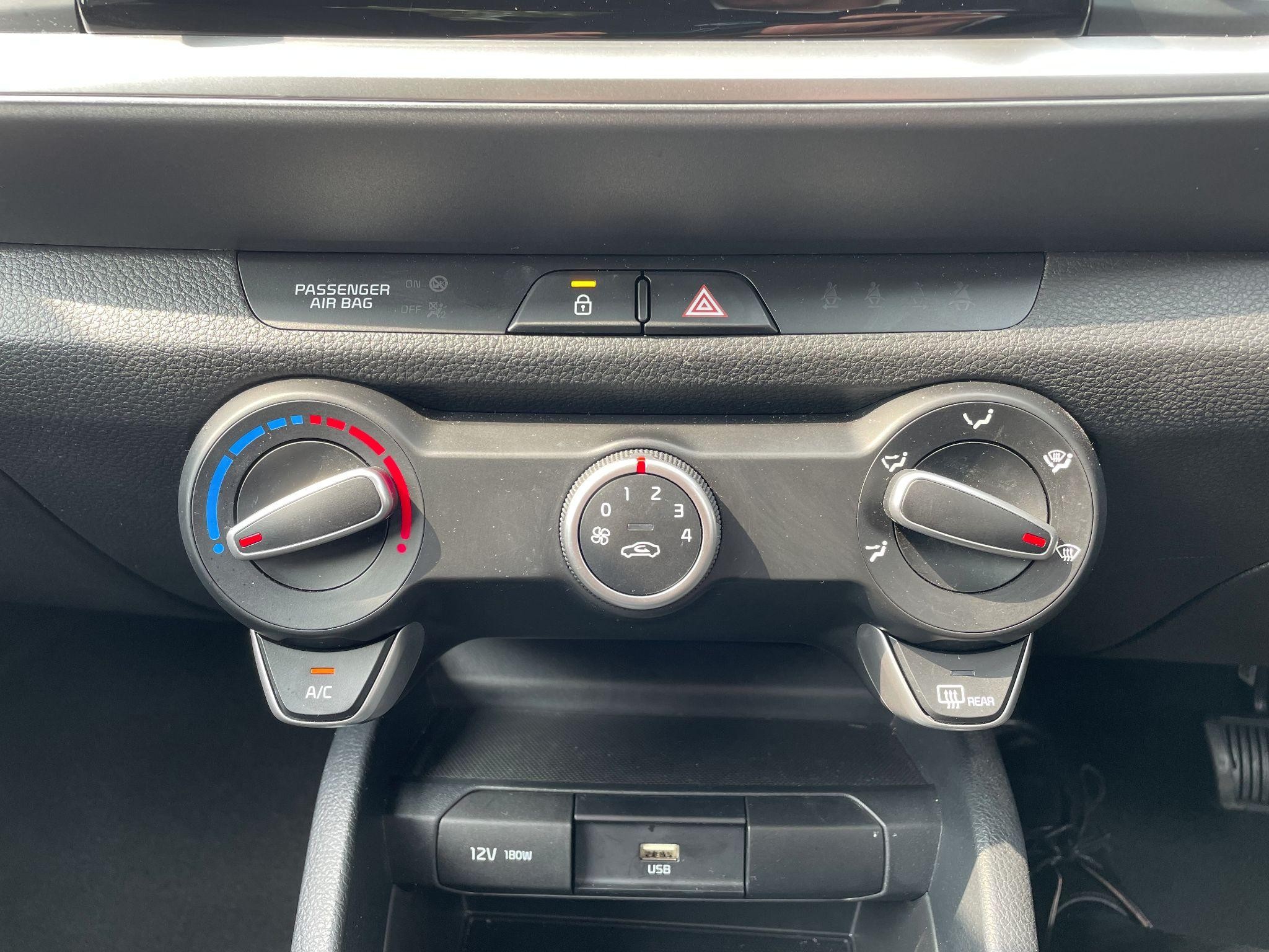 Kia Stonic Image 19