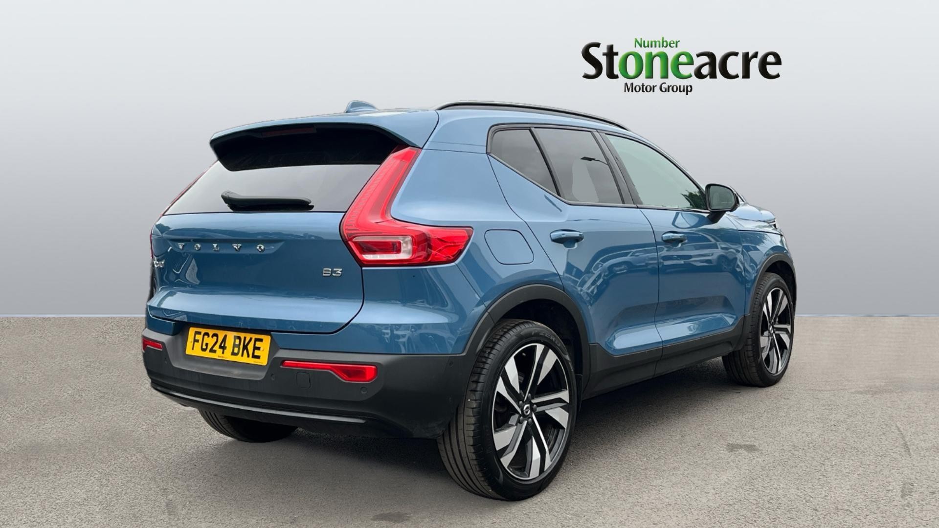 Volvo XC40 Image 2