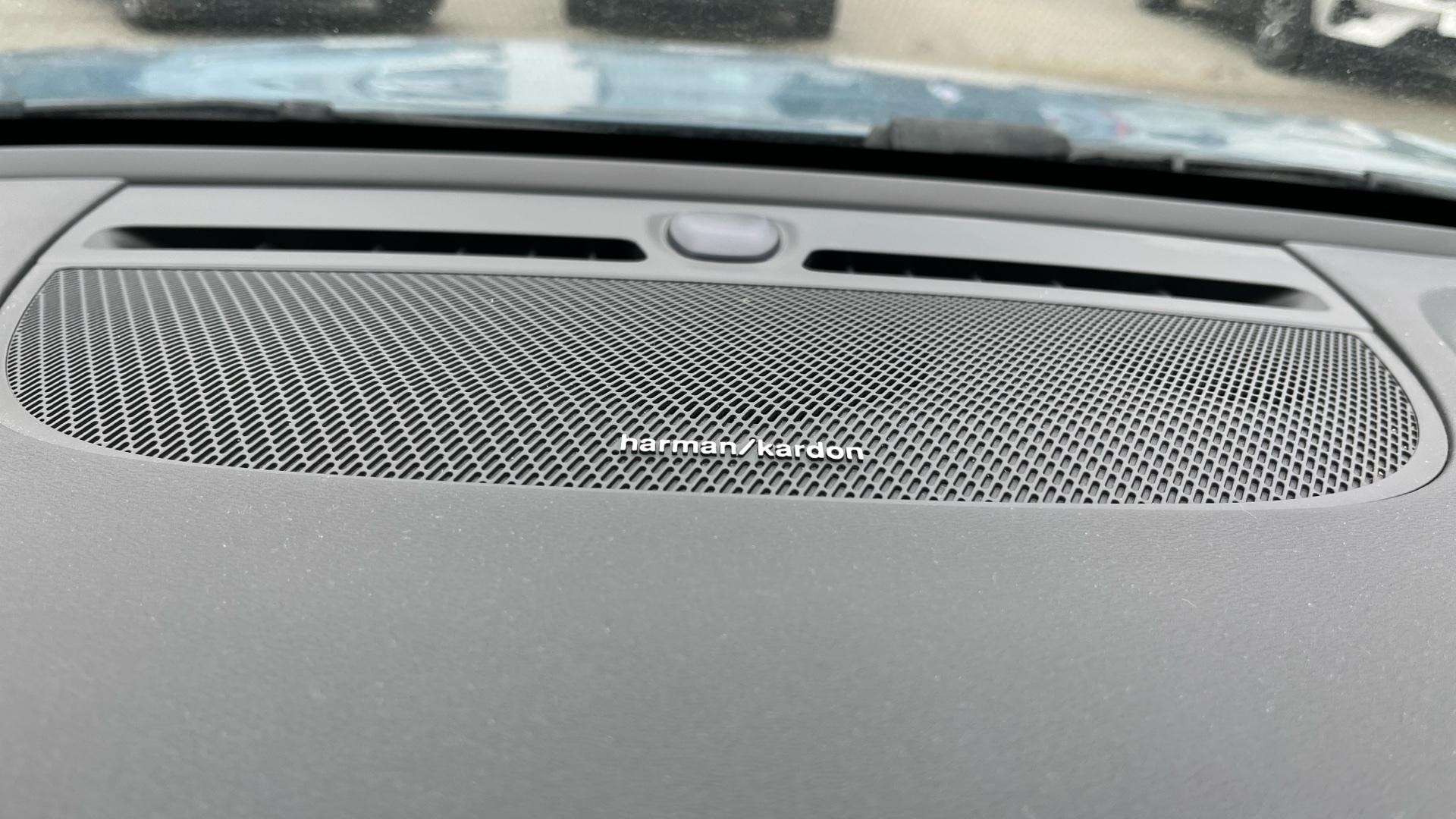 Volvo XC40 Image 22