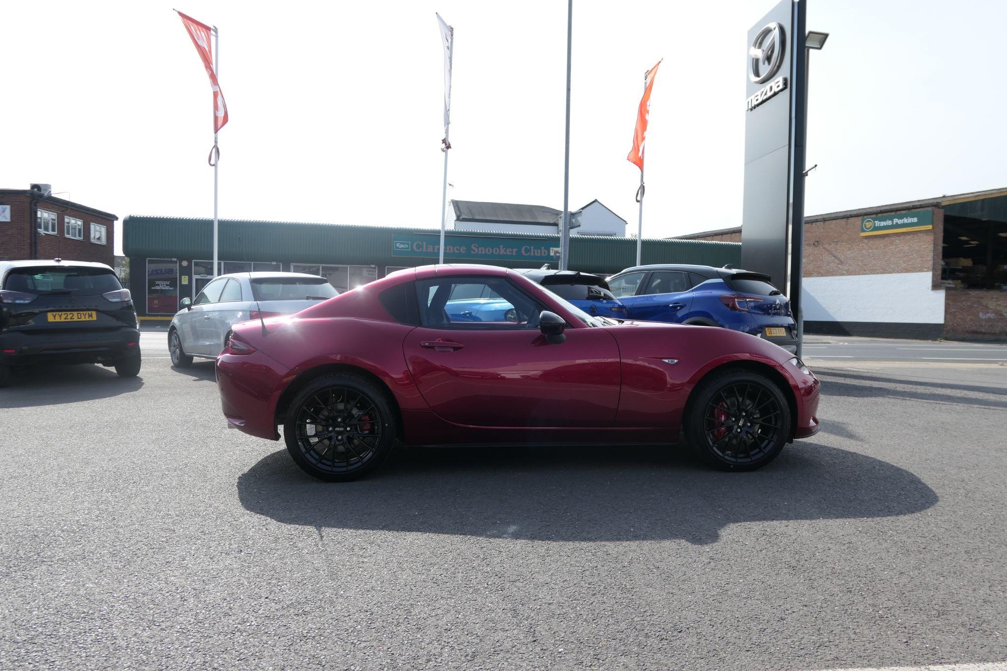 Mazda MX-5 RF Image 4